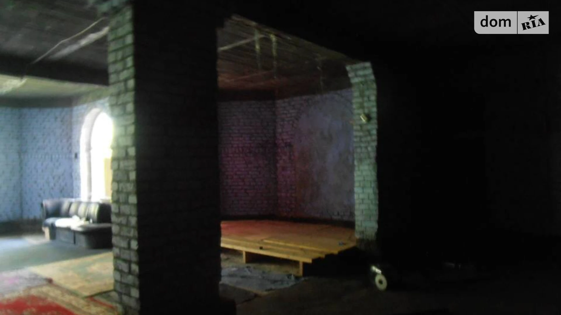 Продается дом на 2 этажа 390.5 кв. м с баней/сауной, цена: 1800000 грн - фото 2