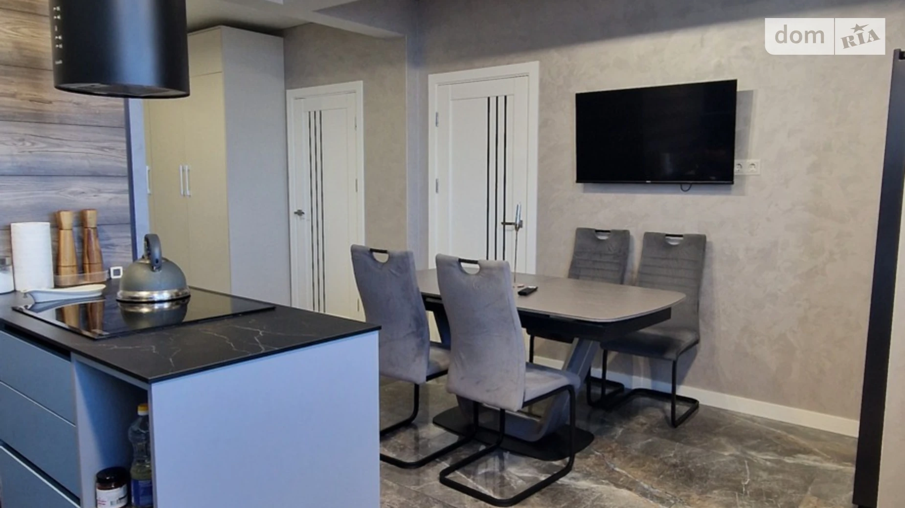 Продається 2-кімнатна квартира 69.5 кв. м у Одесі, вул. Варненська - фото 4