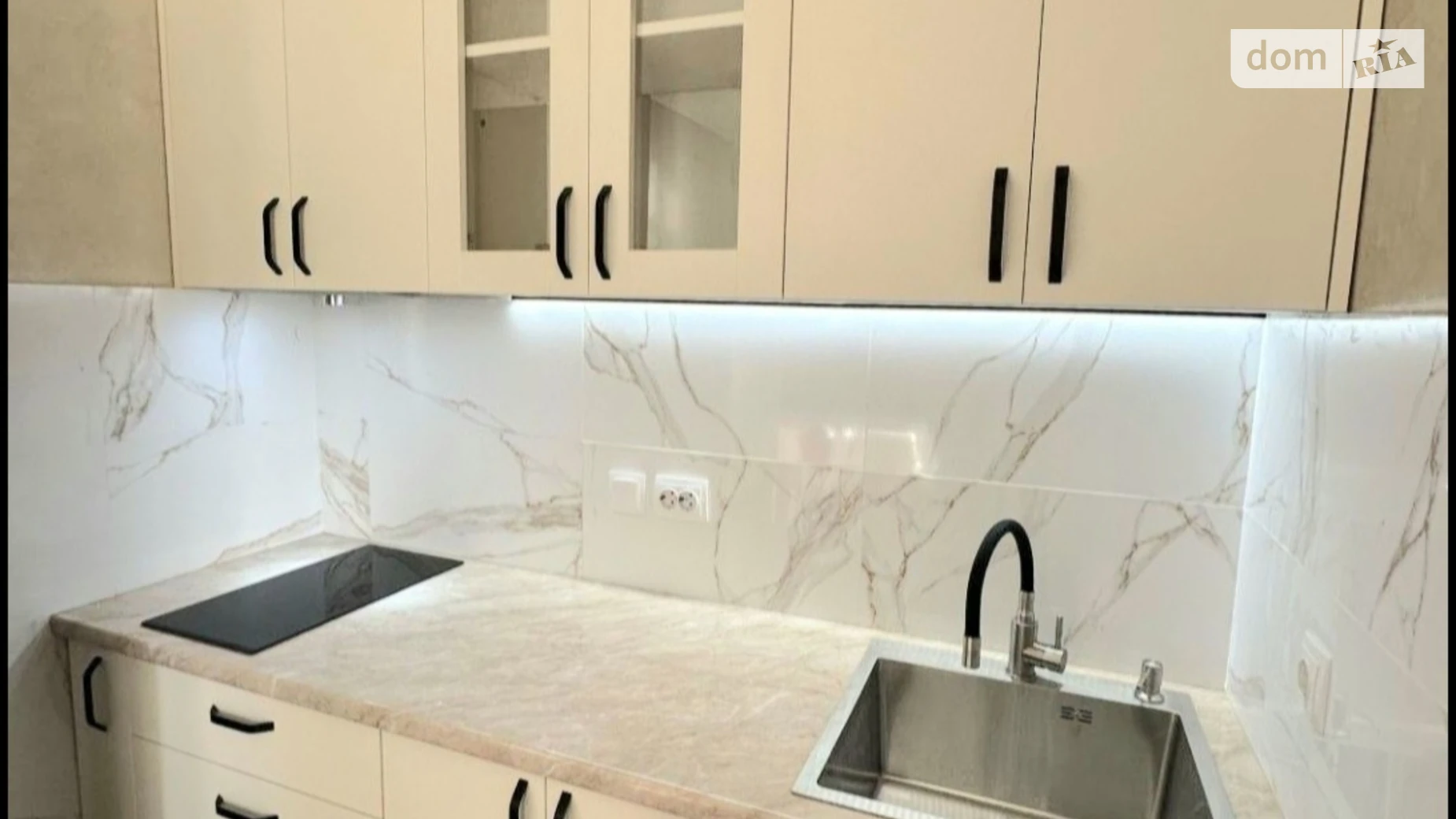 Здається в оренду 1-кімнатна квартира 27 кв. м у Рівному, вул. Дворецька - фото 2