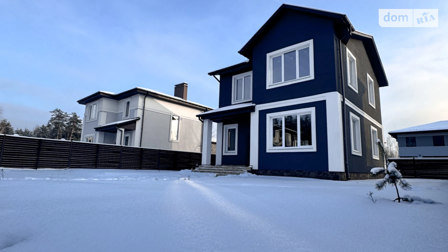 Продается дом на 2 этажа 124 кв. м с подвалом, цена: 1000 $ - фото 2