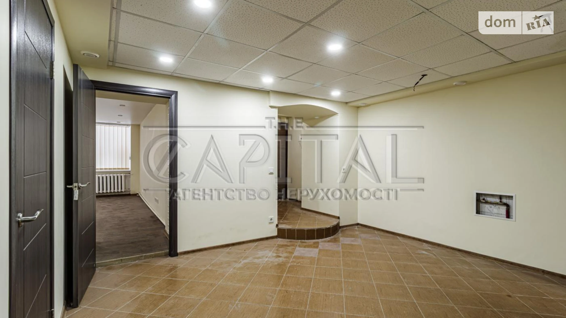 Сдается в аренду офис 65 кв. м в бизнес-центре, цена: 800 $ - фото 5