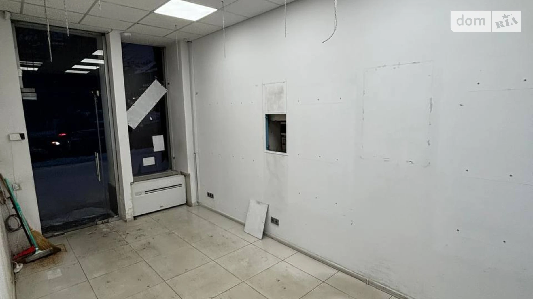 Сдается в аренду помещения свободного назначения 46 кв. м в 3-этажном здании, цена: 700 $ - фото 2