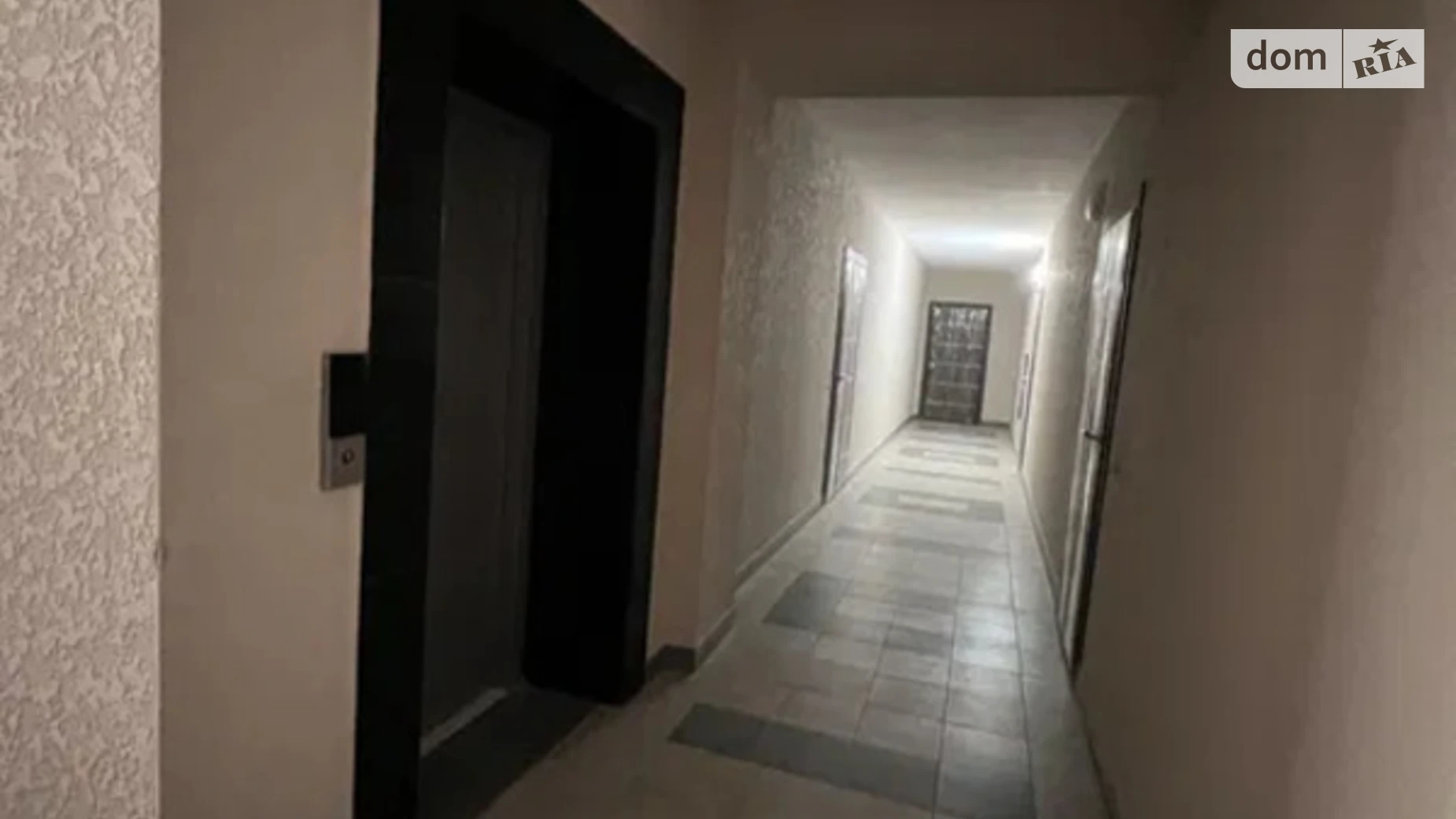 Продается 1-комнатная квартира 41 кв. м в Чернигове, ул. Любецкая, 109А - фото 4