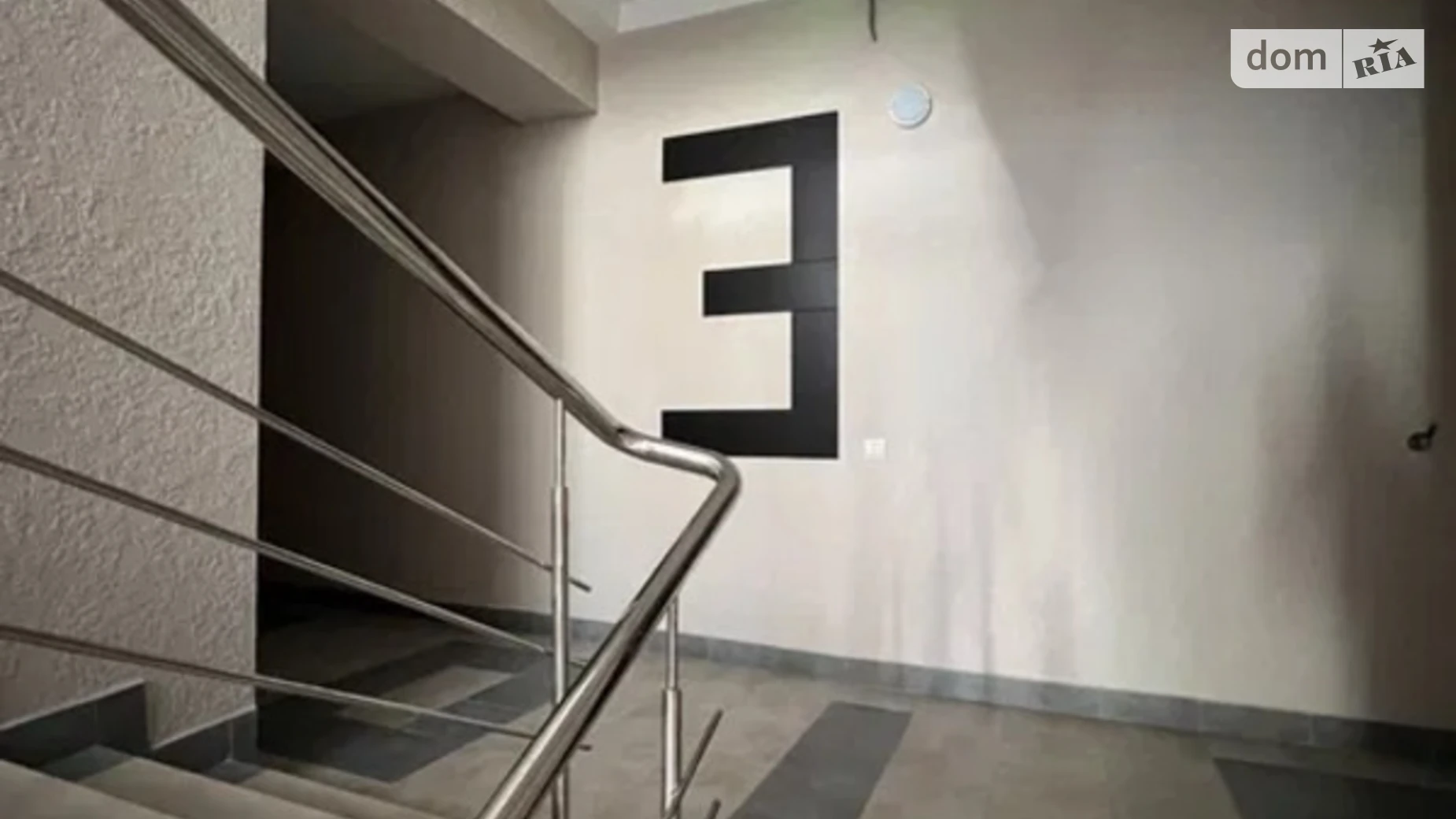 Продается 1-комнатная квартира 41 кв. м в Чернигове, ул. Любецкая, 109А - фото 3