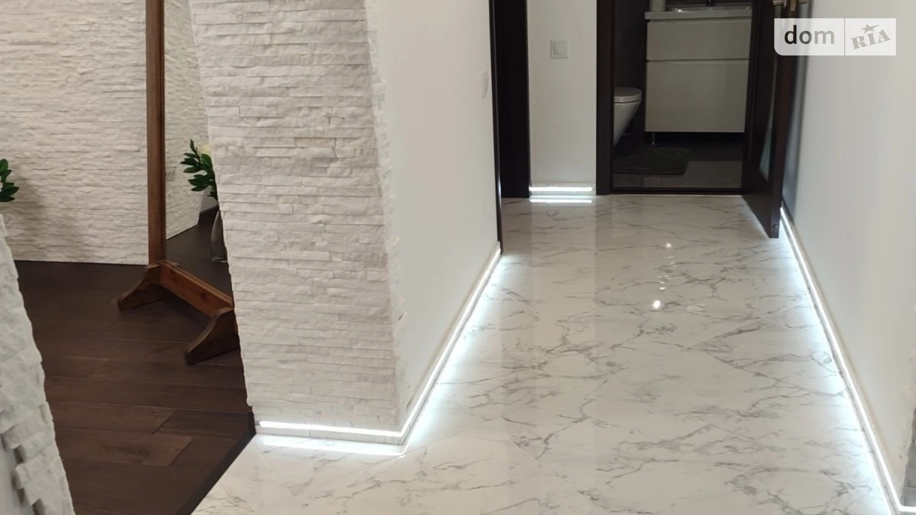 Продается 3-комнатная квартира 65.9 кв. м в Черткове, ул. Весенняя - фото 3