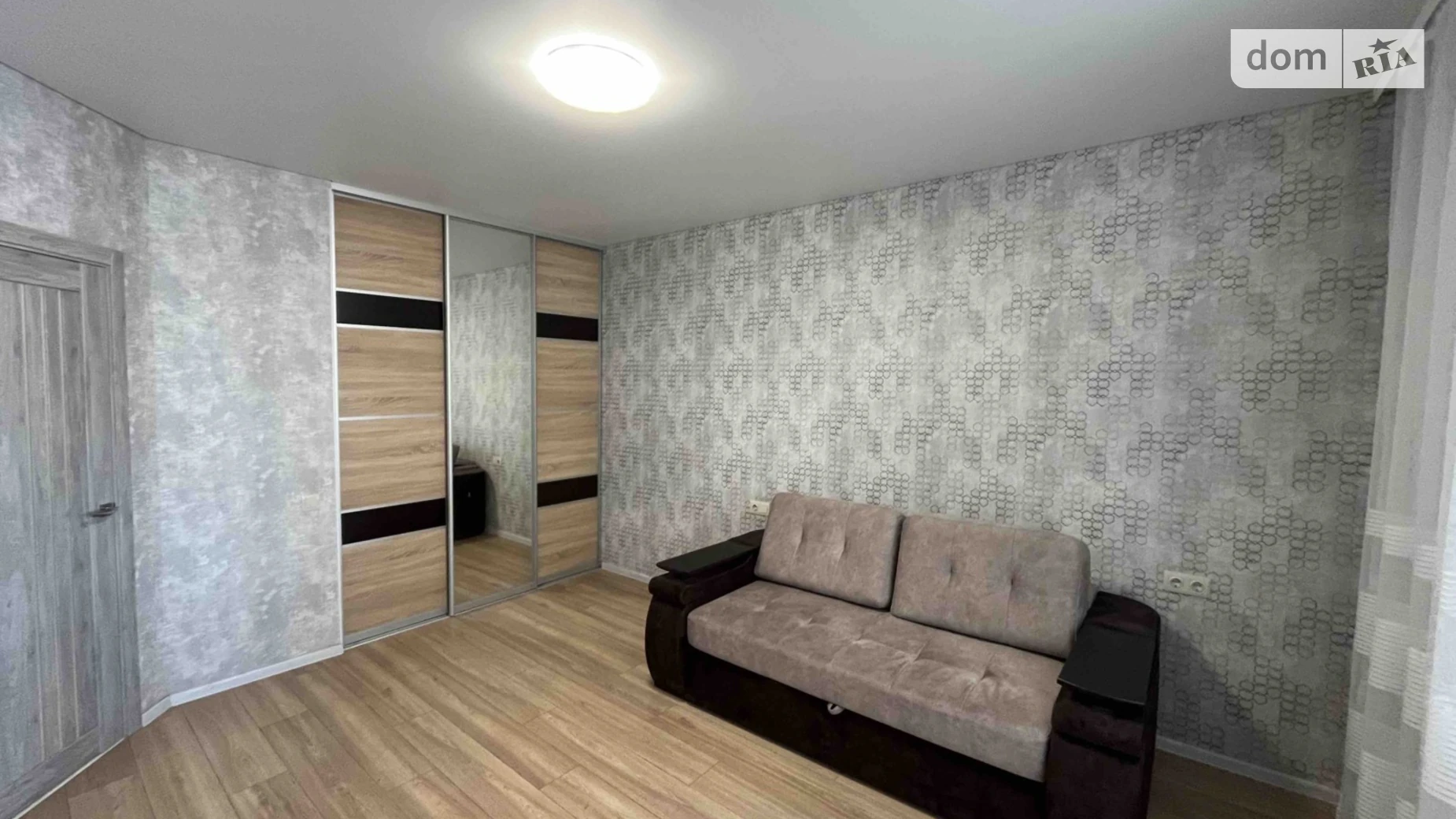 Продается 1-комнатная квартира 44 кв. м в Хмельницком, цена: 65000 $ - фото 2