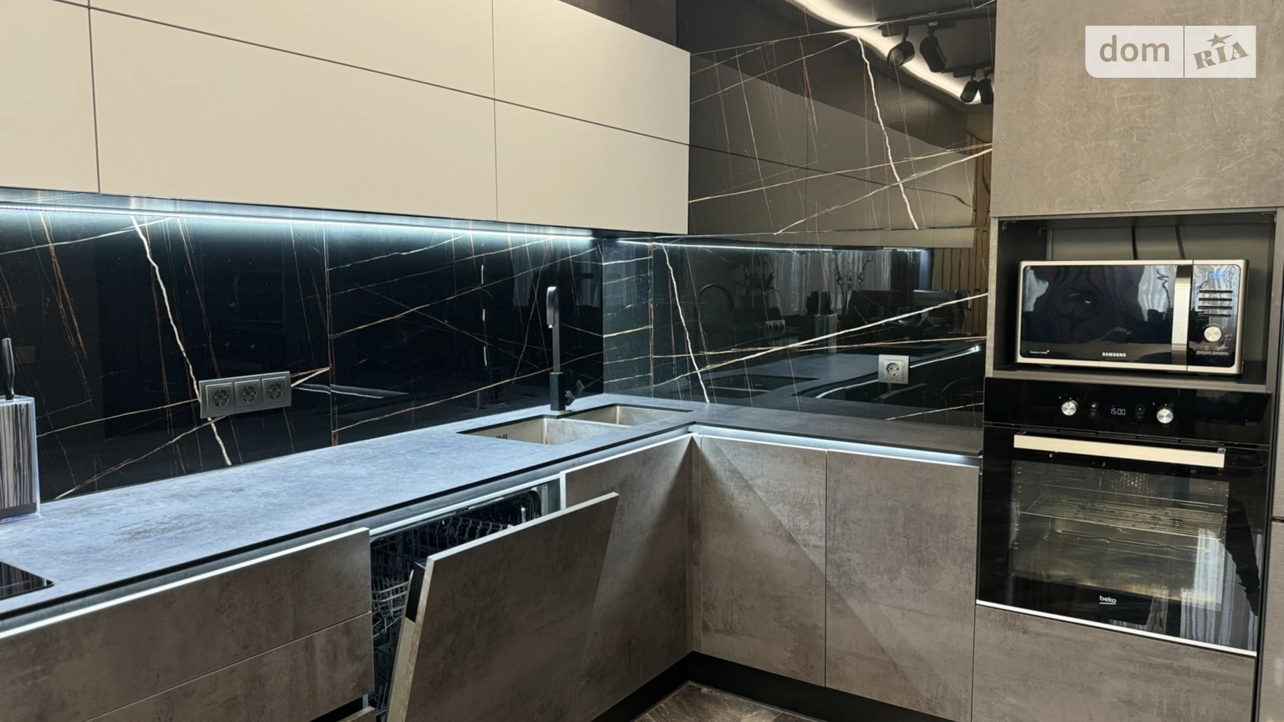 3-комнатная квартира 110 кв. м в Тернополе, просп. Бандеры Степана, 36 - фото 5