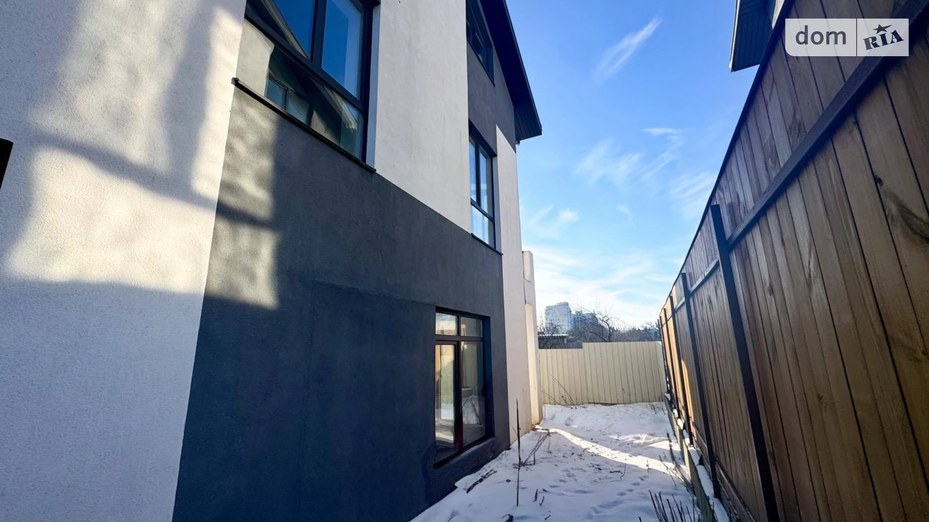 ул. Яблонская Буча Таунхаус Apple Street Residence, цена: 65000 $ - фото 4