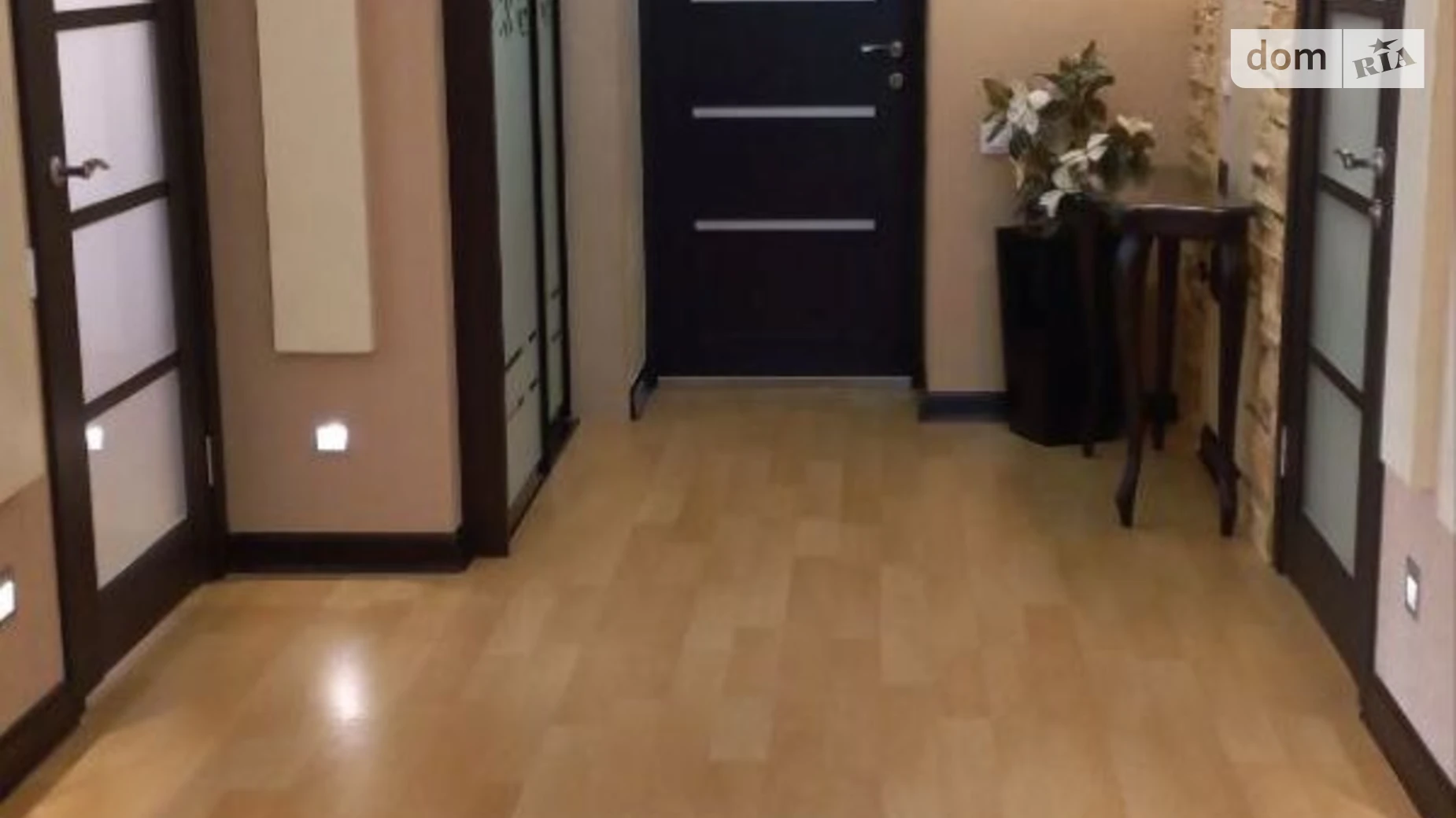 Продается 2-комнатная квартира 66.1 кв. м в Николаеве, ул. Игоря Бедзая(Чкалова (Центр)), 96/1 - фото 2