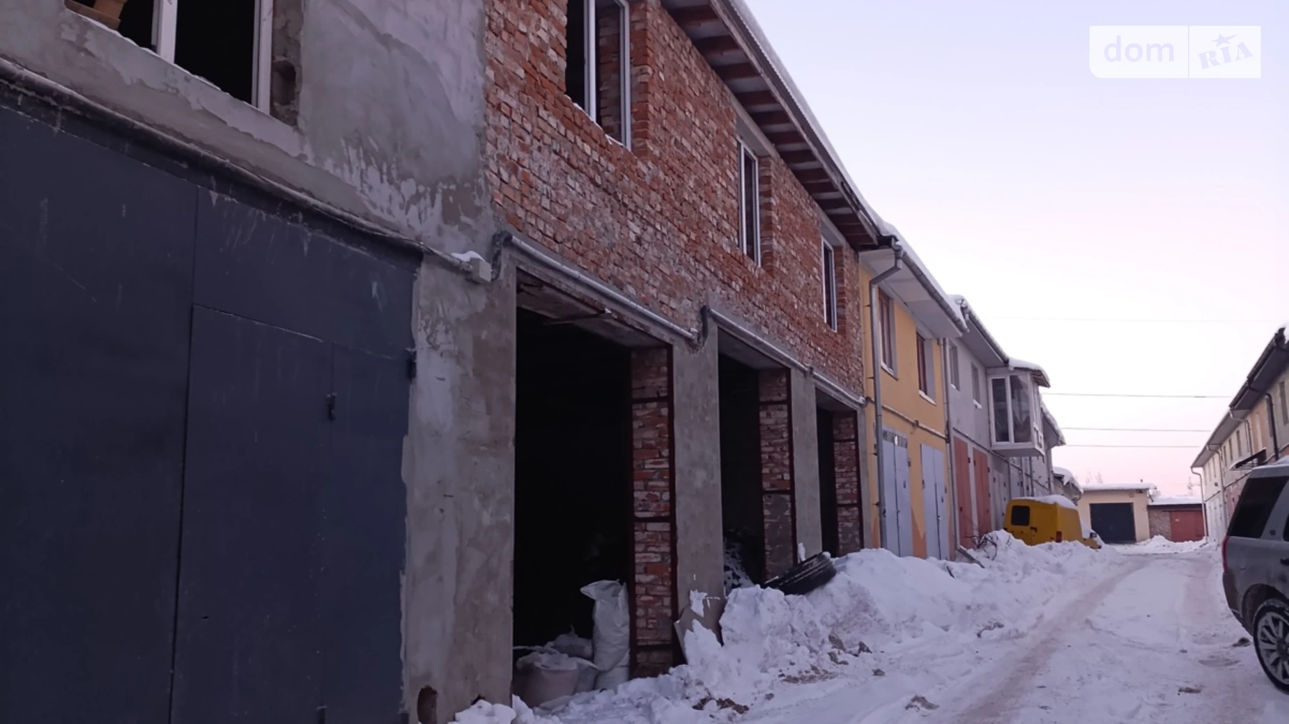 Продается отдельно стоящий гараж под бус на 63 кв. м, цена: 11000 $ - фото 5