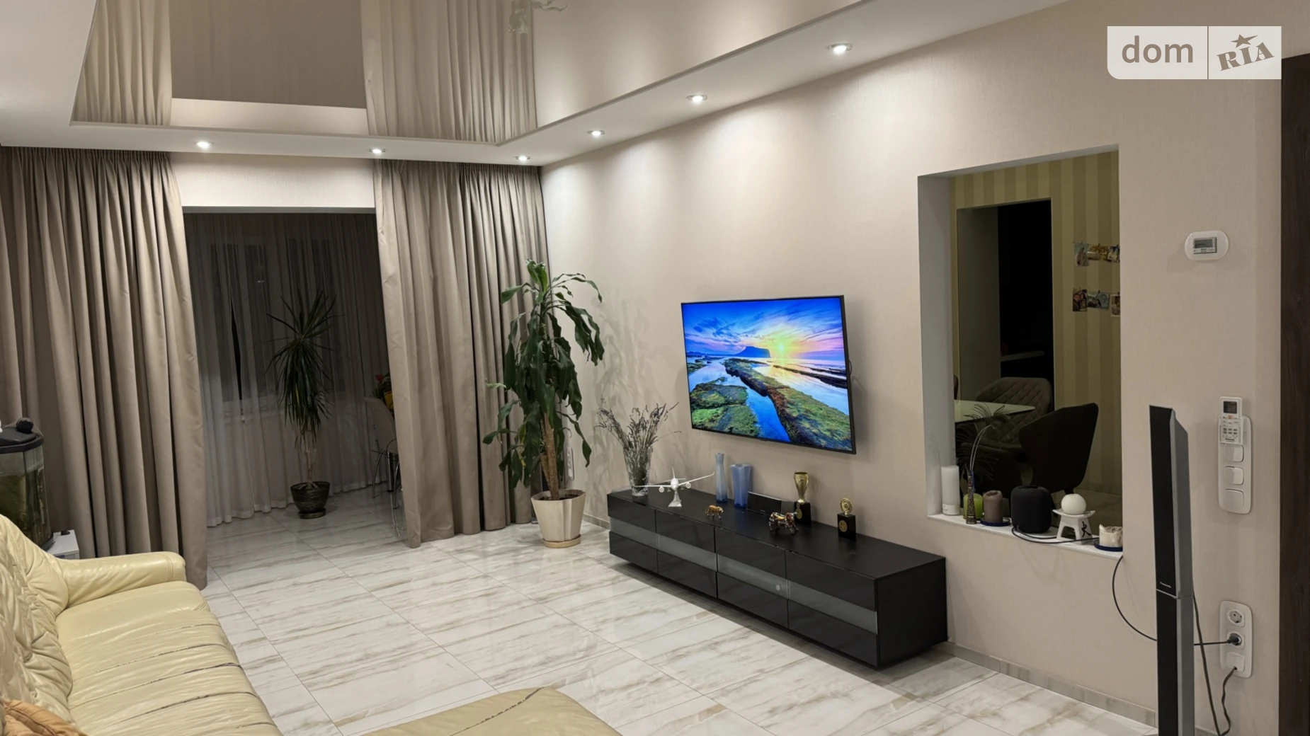 5-комнатная квартира 135.6 кв. м в Запорожье, ул. Владимира Украинца(Новокузнецкая), 5В - фото 2