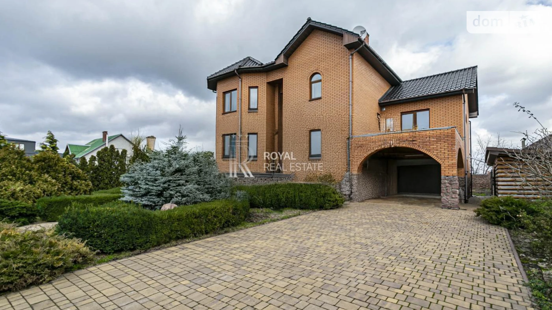 Сдается в аренду дом на 2 этажа 375.4 кв. м с бассейном, цена: 4000 $ - фото 2
