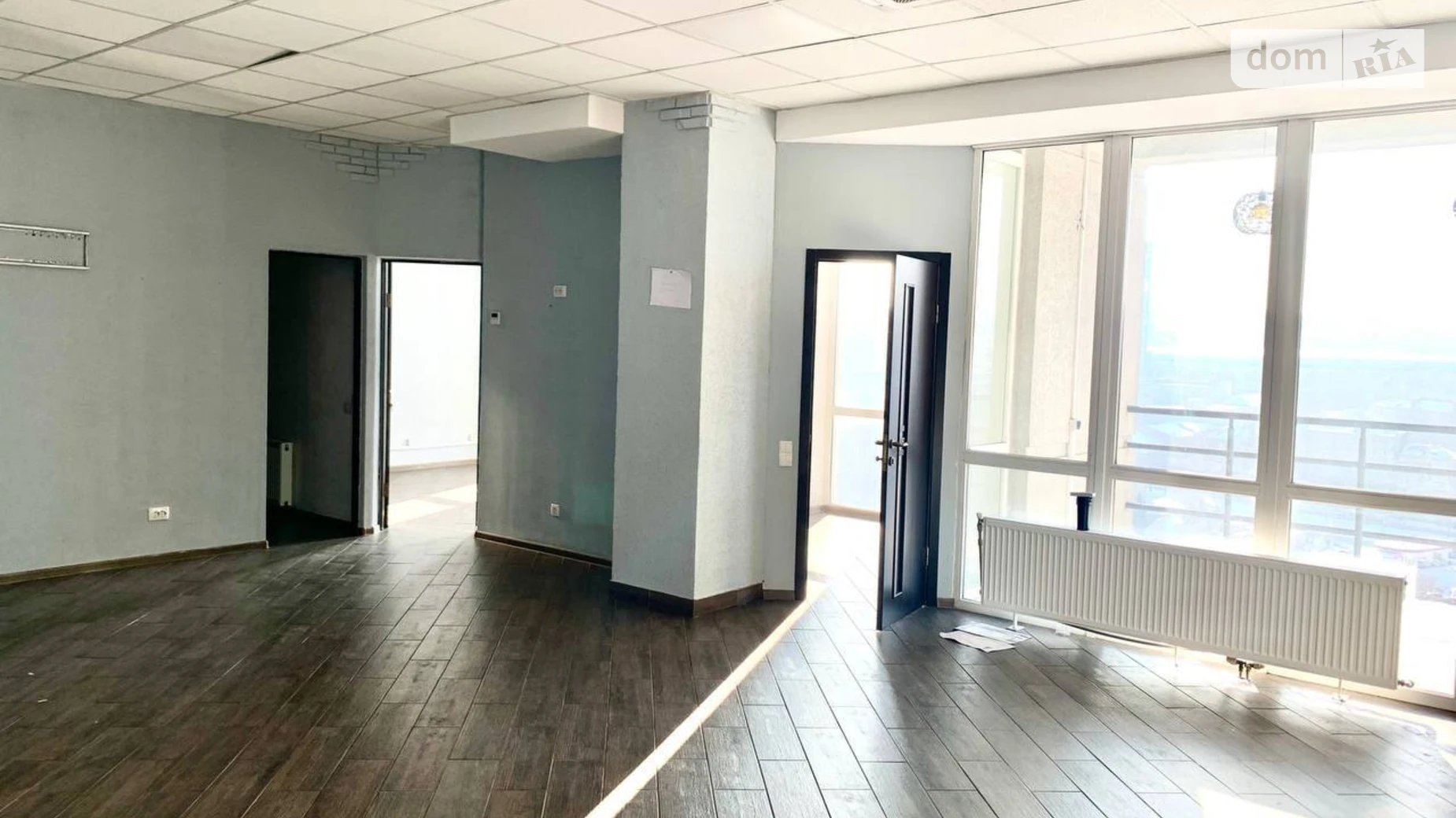 Сдается в аренду офис 90 кв. м в бизнес-центре, цена: 25000 грн - фото 2