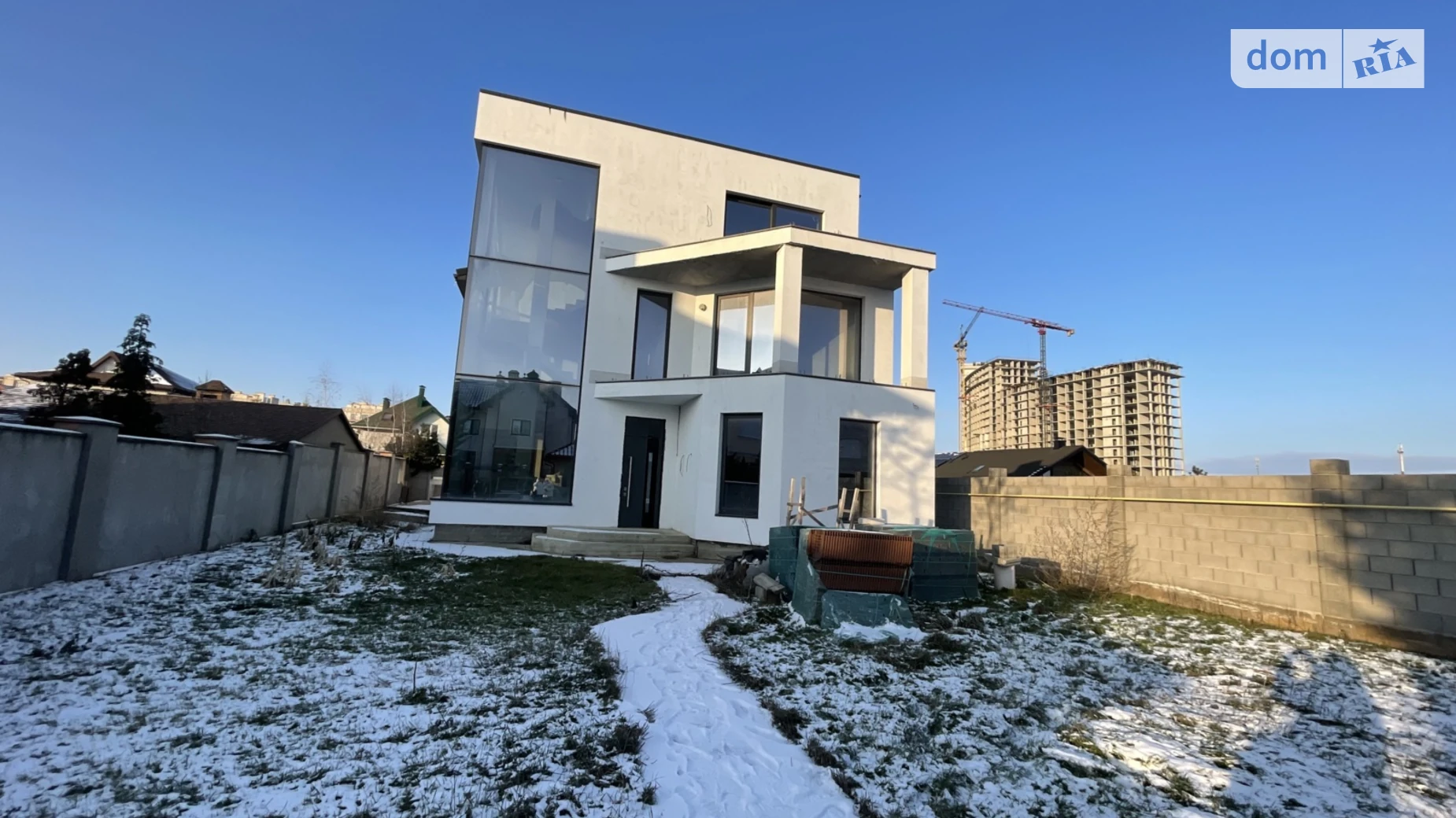 Продається будинок 3 поверховий 250 кв. м з подвалом, цена: 370000 $ - фото 2