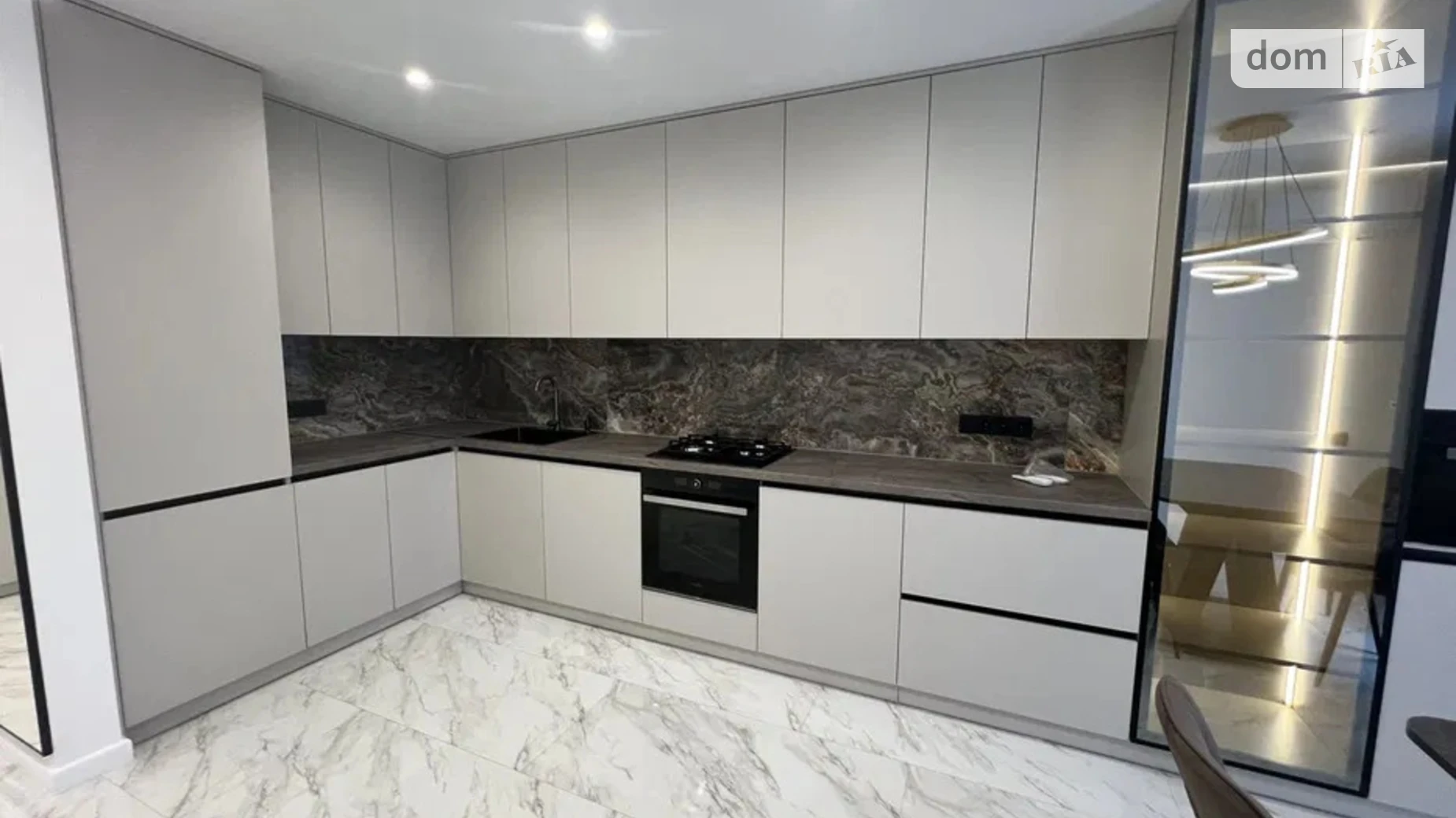 Сдается в аренду 2-комнатная квартира 72 кв. м в Ивано-Франковске, ул. Национальной Гвардии, 3В - фото 5