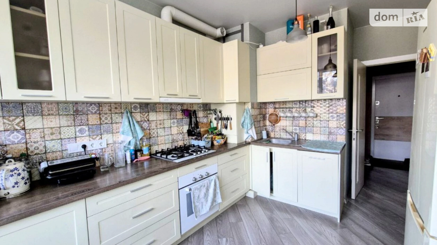 Продается 1-комнатная квартира 46.6 кв. м в Ирпене, ул. 11-я линия, 4 - фото 2