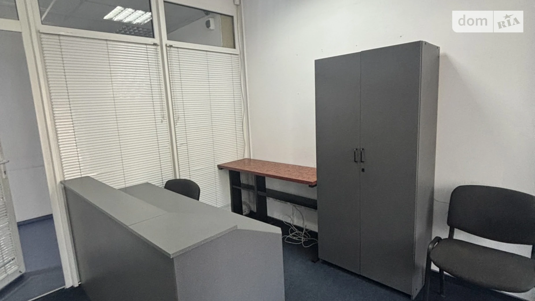Сдается в аренду офис 43 кв. м в бизнес-центре, цена: 12000 грн - фото 2