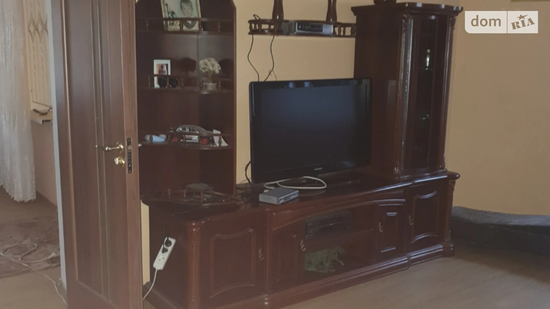 Продається будинок 2 поверховий 235.8 кв. м з ділянкою, цена: 200000 € - фото 4