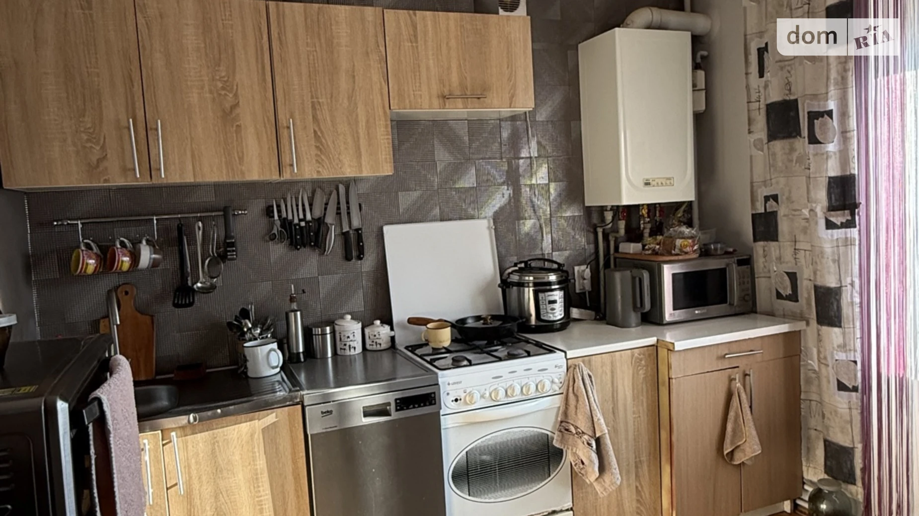 3-комнатная квартира 96 кв. м в Тернополе, ул. Карпенко - фото 2