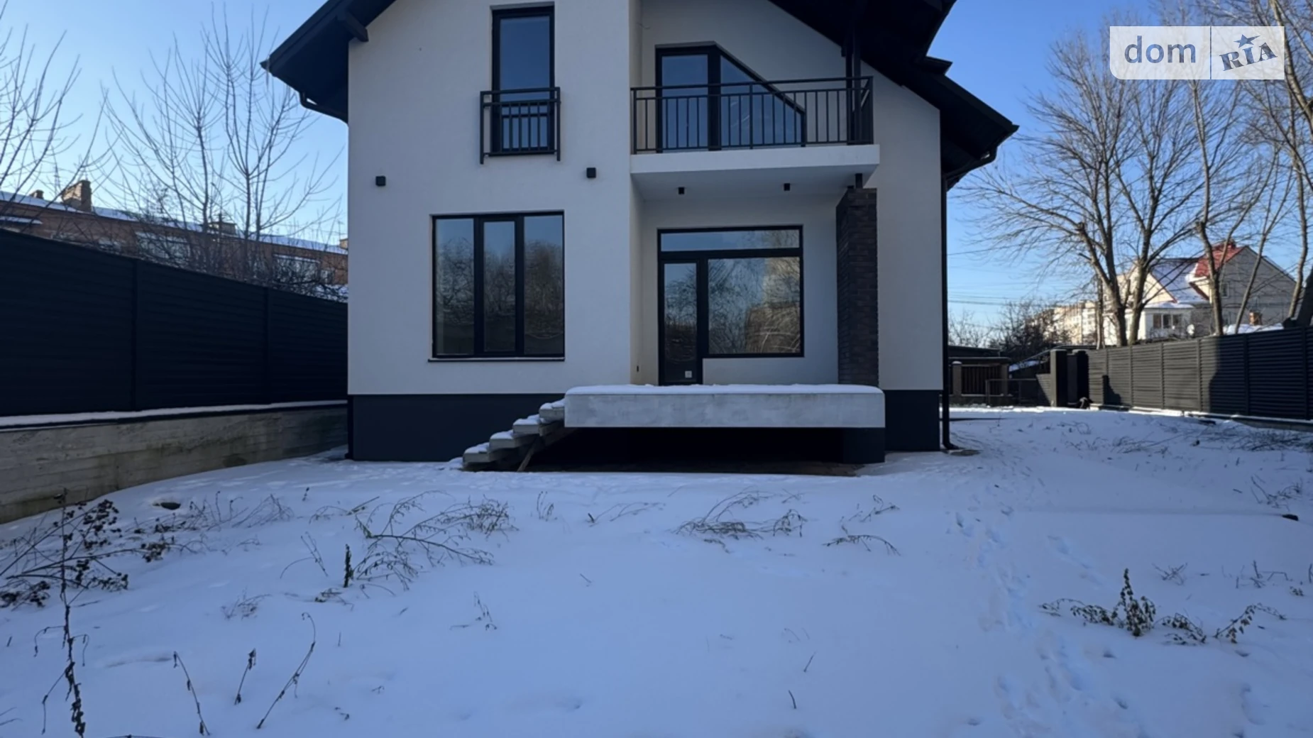 Продается дом на 2 этажа 135 кв. м с садом, цена: 200000 $ - фото 3