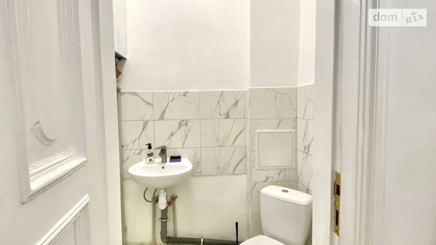 Сдается в аренду офис 16.7 кв. м в бизнес-центре, цена: 8000 грн - фото 5