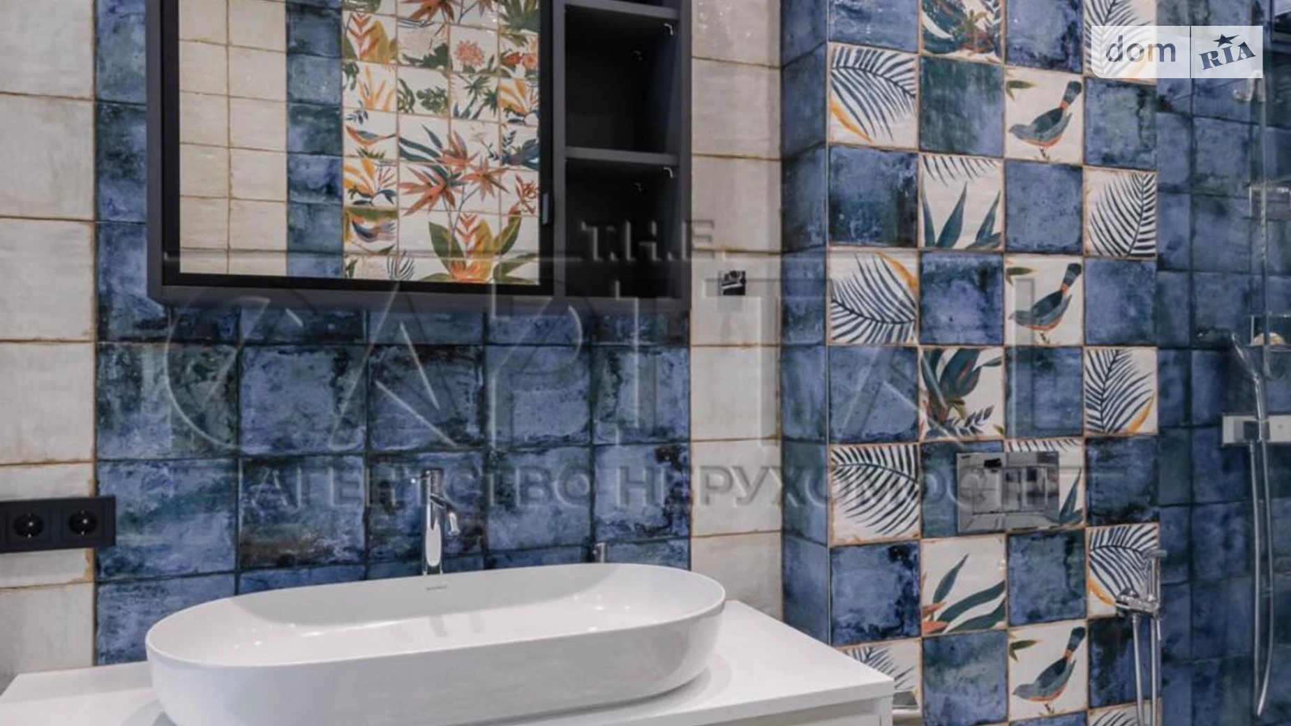 Продается дом на 2 этажа 280 кв. м с баней/сауной, цена: 950000 $ - фото 3