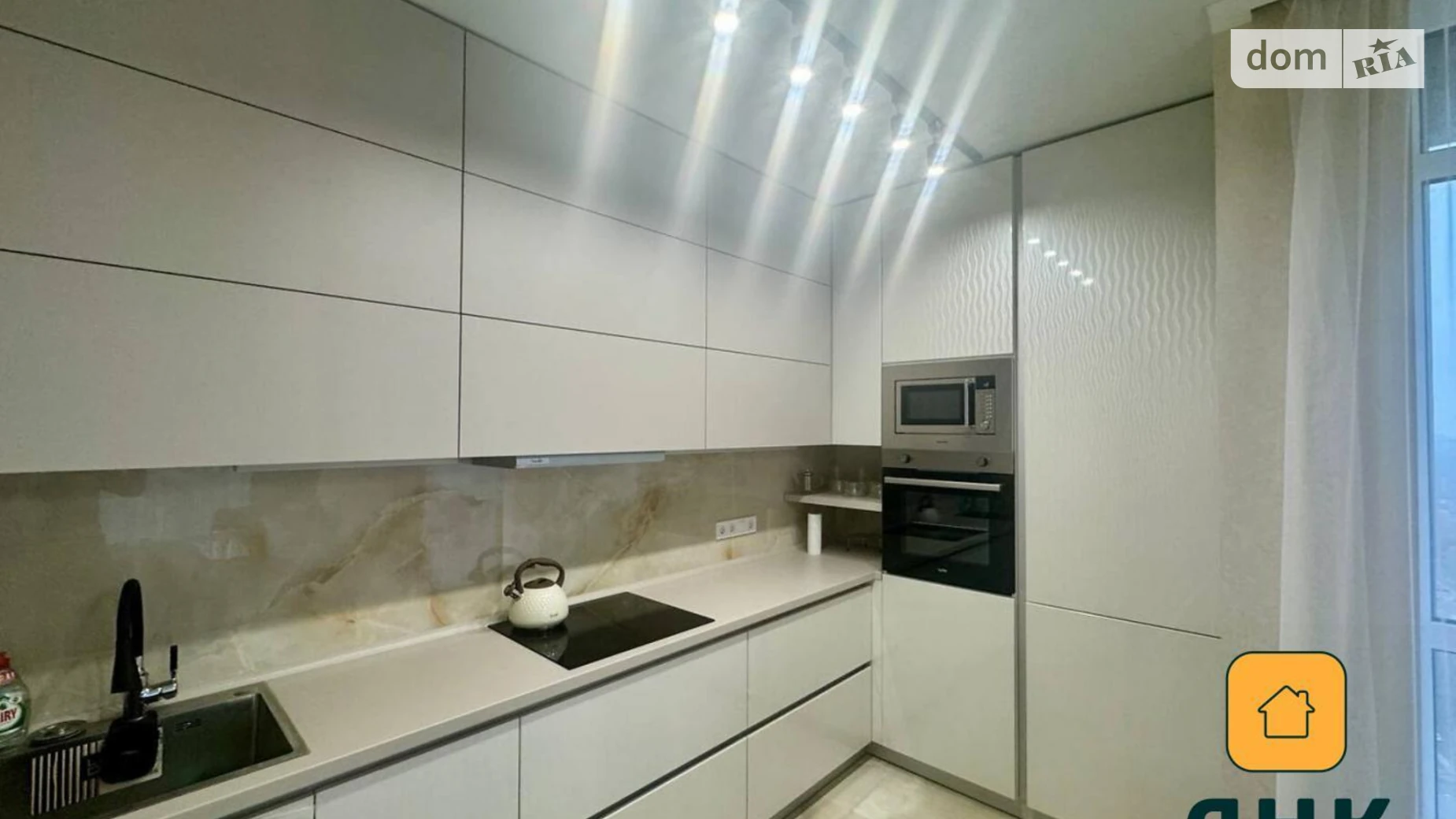 Продається 2-кімнатна квартира 64 кв. м у Одесі, вул. Академіка Філатова, 2 корпус 2 - фото 3