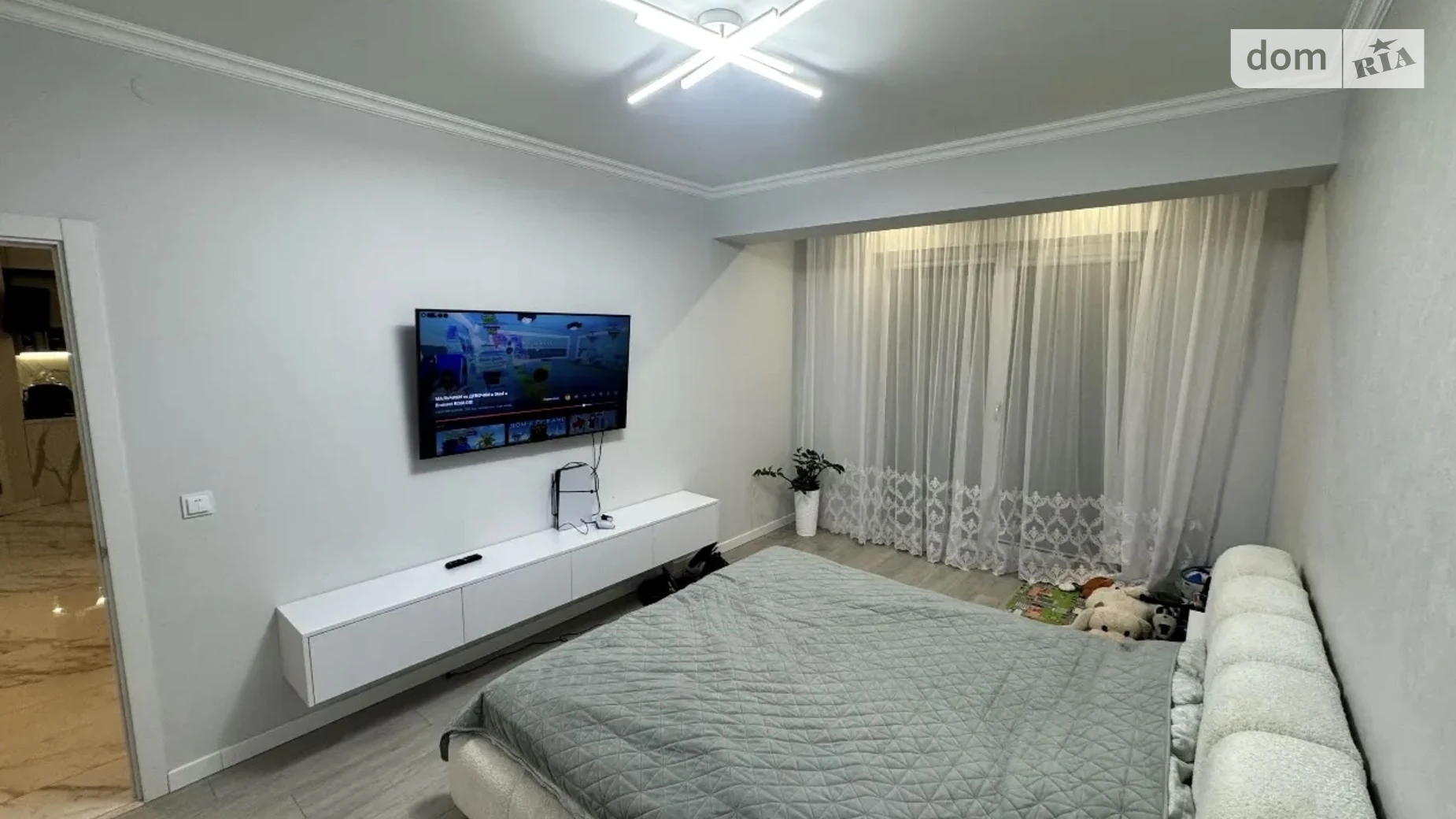 Продається 2-кімнатна квартира 55.2 кв. м у Ужгороді, вул. Загорська - фото 2