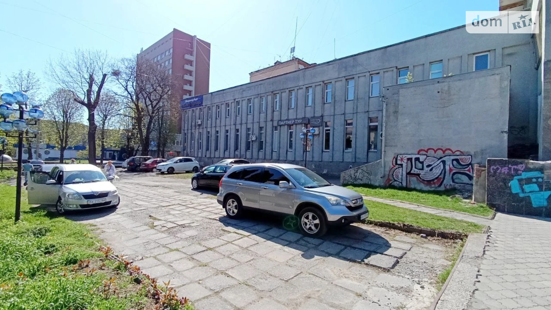 Сдается в аренду офис 12 кв. м в бизнес-центре, цена: 2200 грн - фото 2