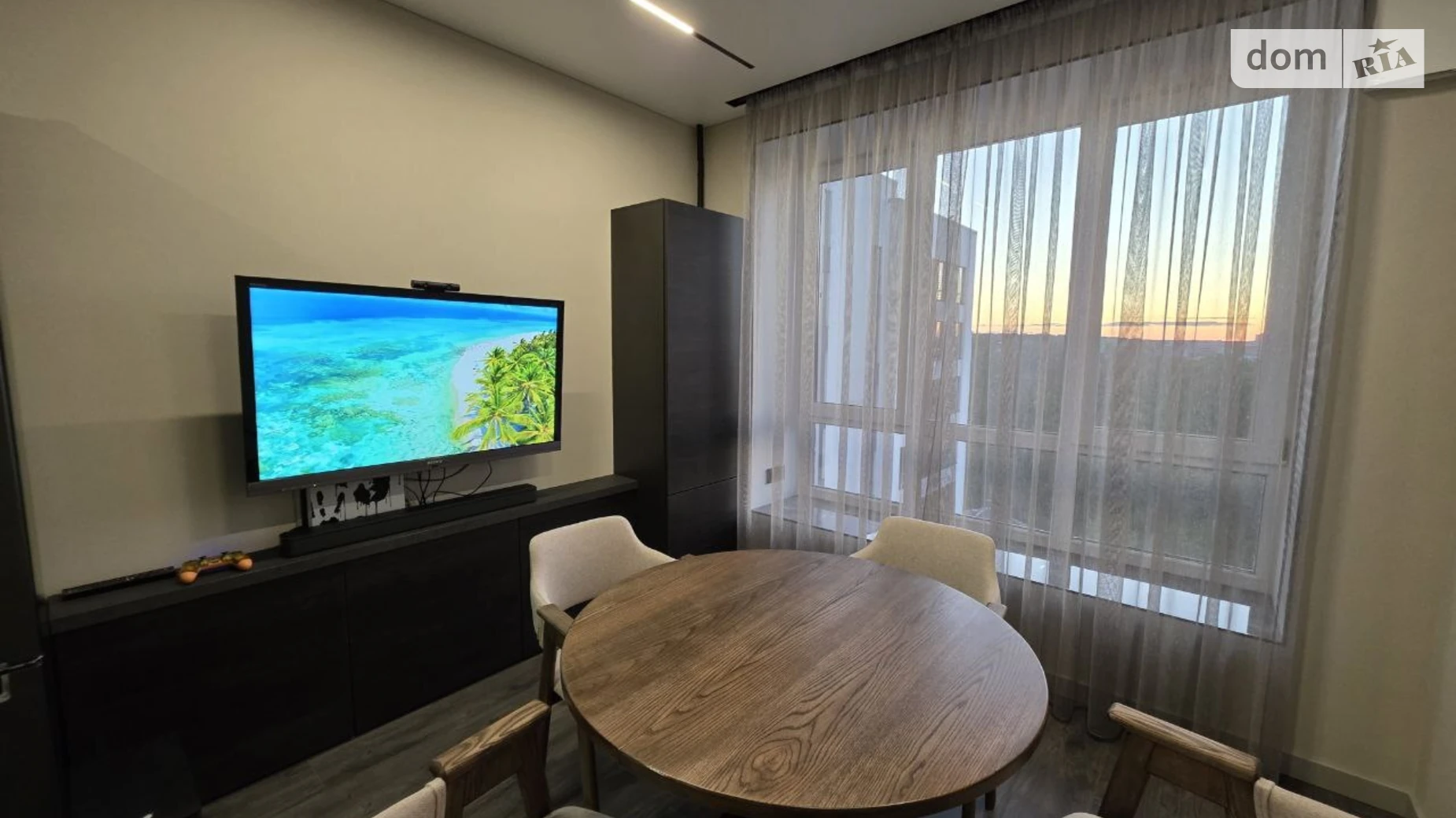 Продается 2-комнатная квартира 62.3 кв. м в Ирпене, ул. Павленко, 56 - фото 2