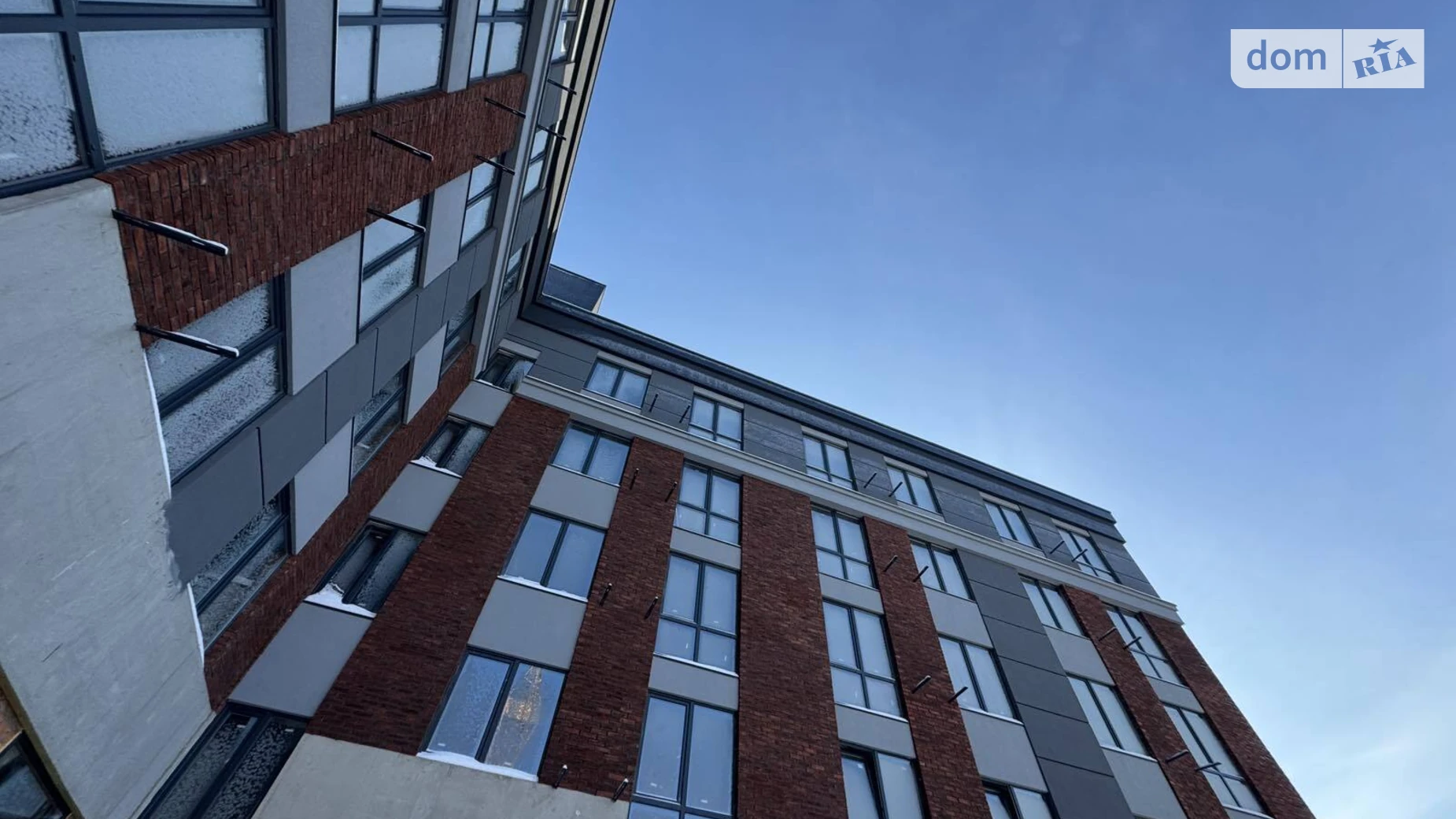 Продается 1-комнатная квартира 40.5 кв. м в Ирпене, ул. Соборная(ІІІ Интернационала), 33 - фото 2