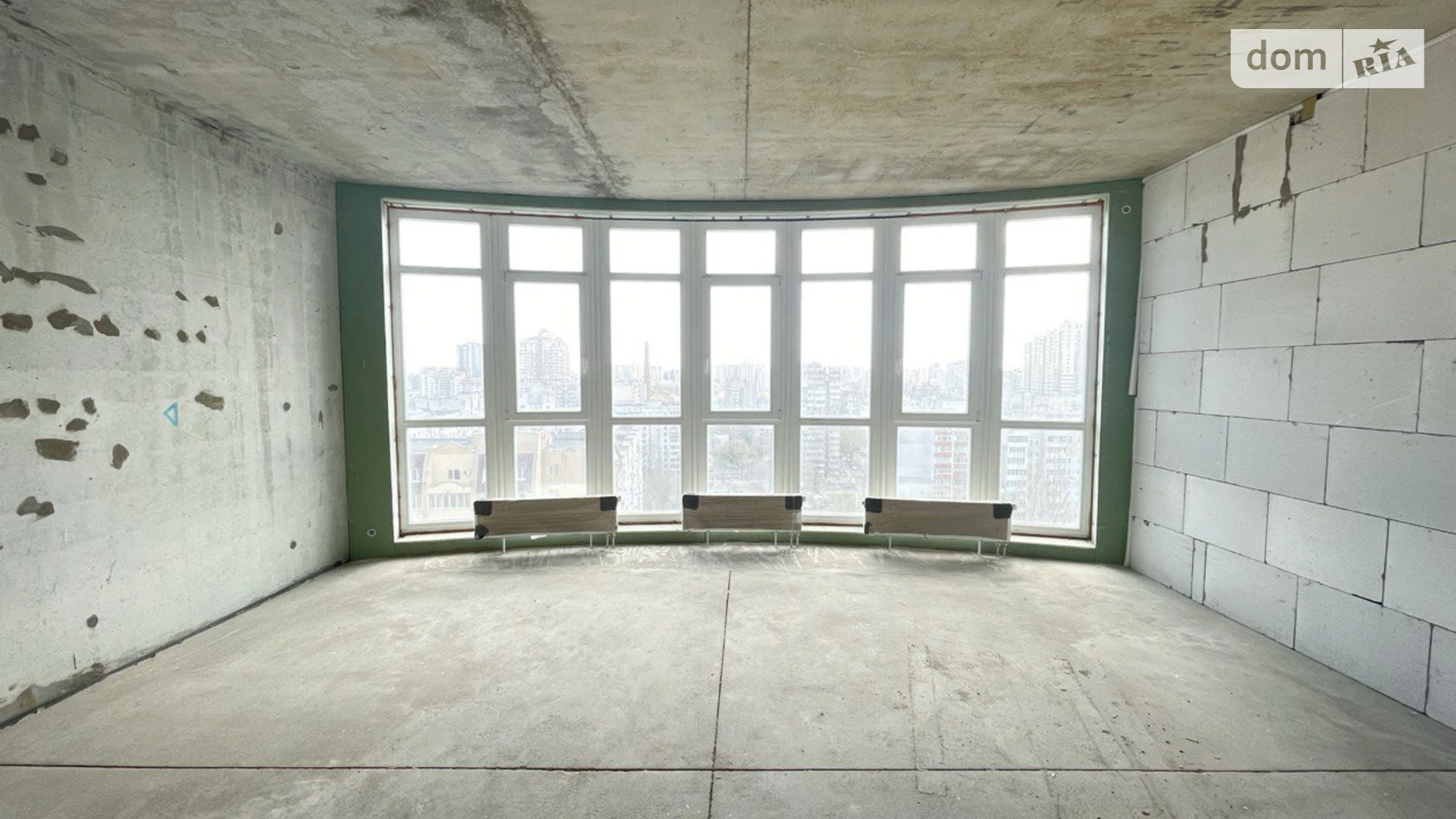 Продается 1-комнатная квартира 46 кв. м в Одессе, просп. Леси Украинки, 19 корпус 4 - фото 2