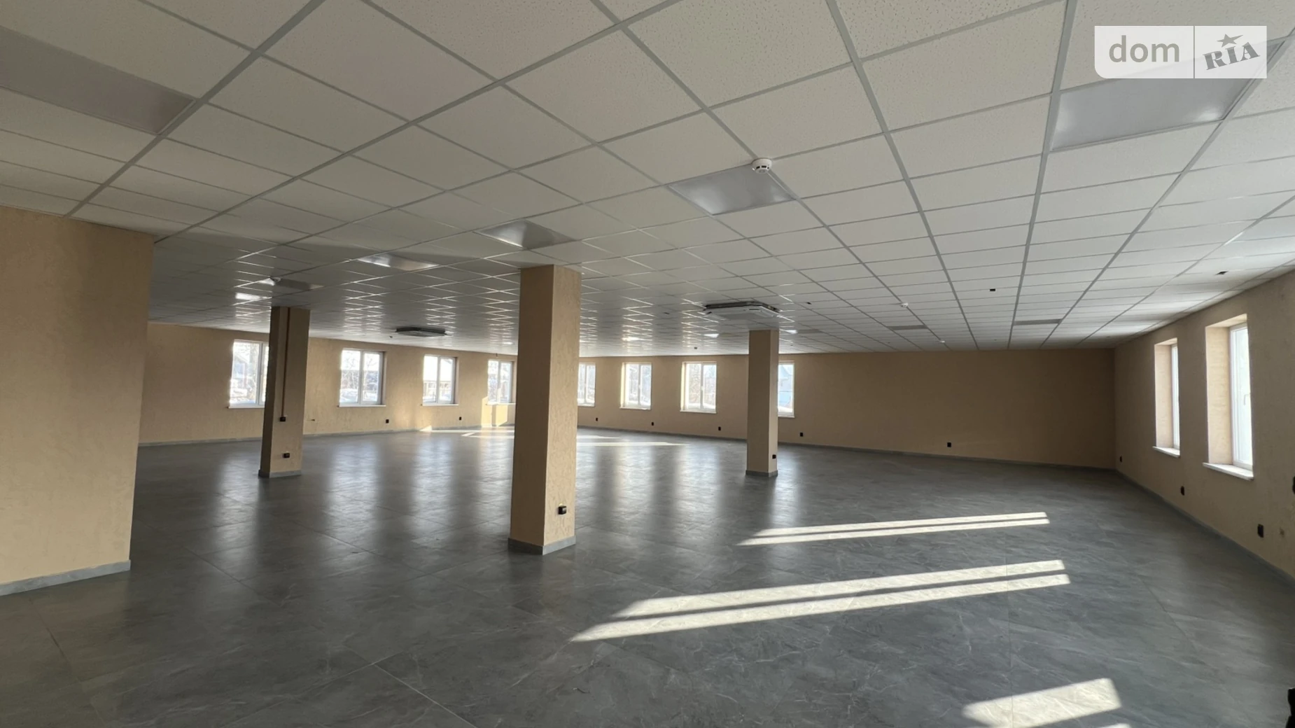 Здається в оренду приміщення вільного призначення 315 кв. м в 3-поверховій будівлі, цена: 56700 грн - фото 5