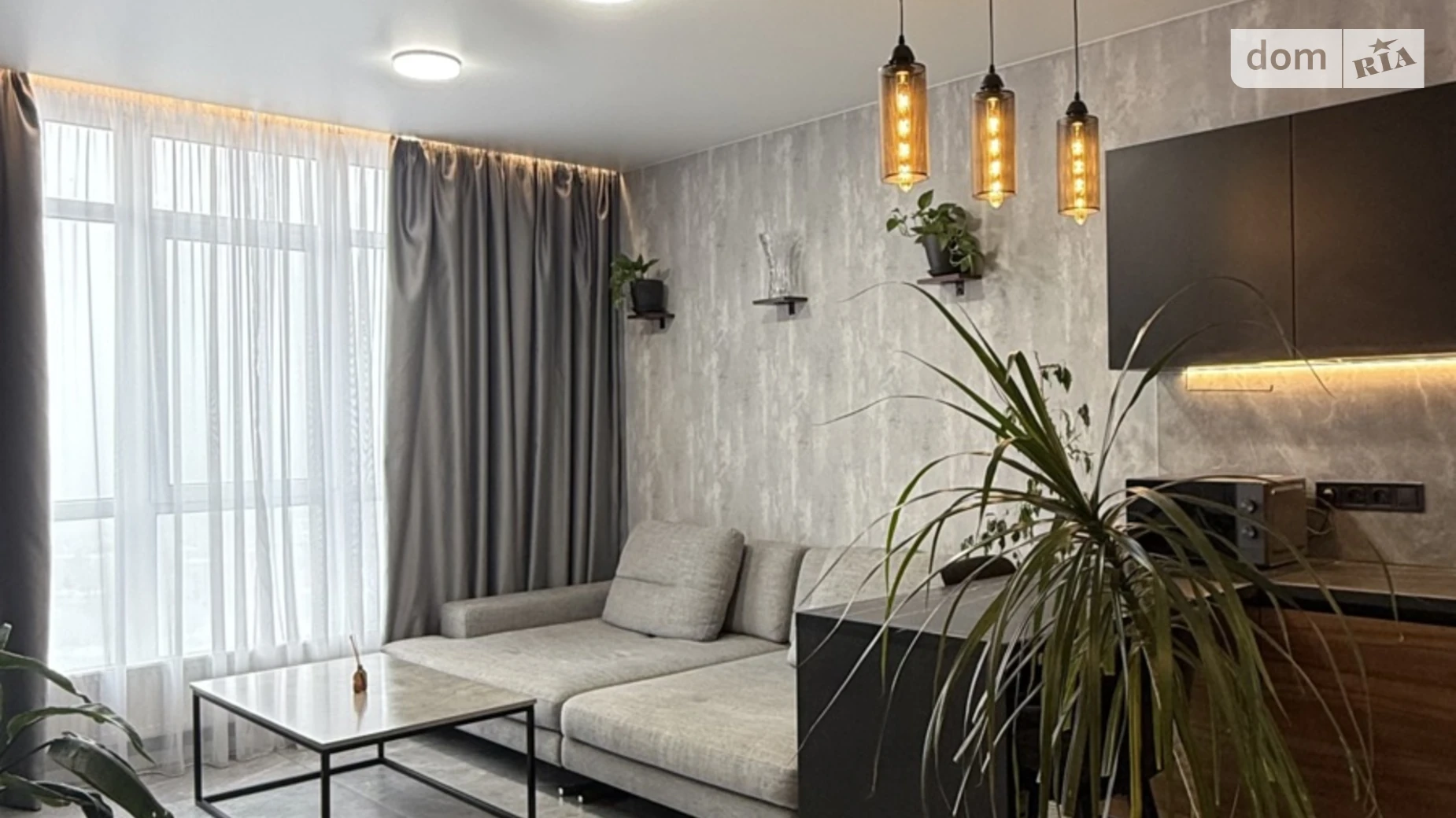 Продається 1-кімнатна квартира 41 кв. м у Одесі, вул. Академіка Філатова - фото 2