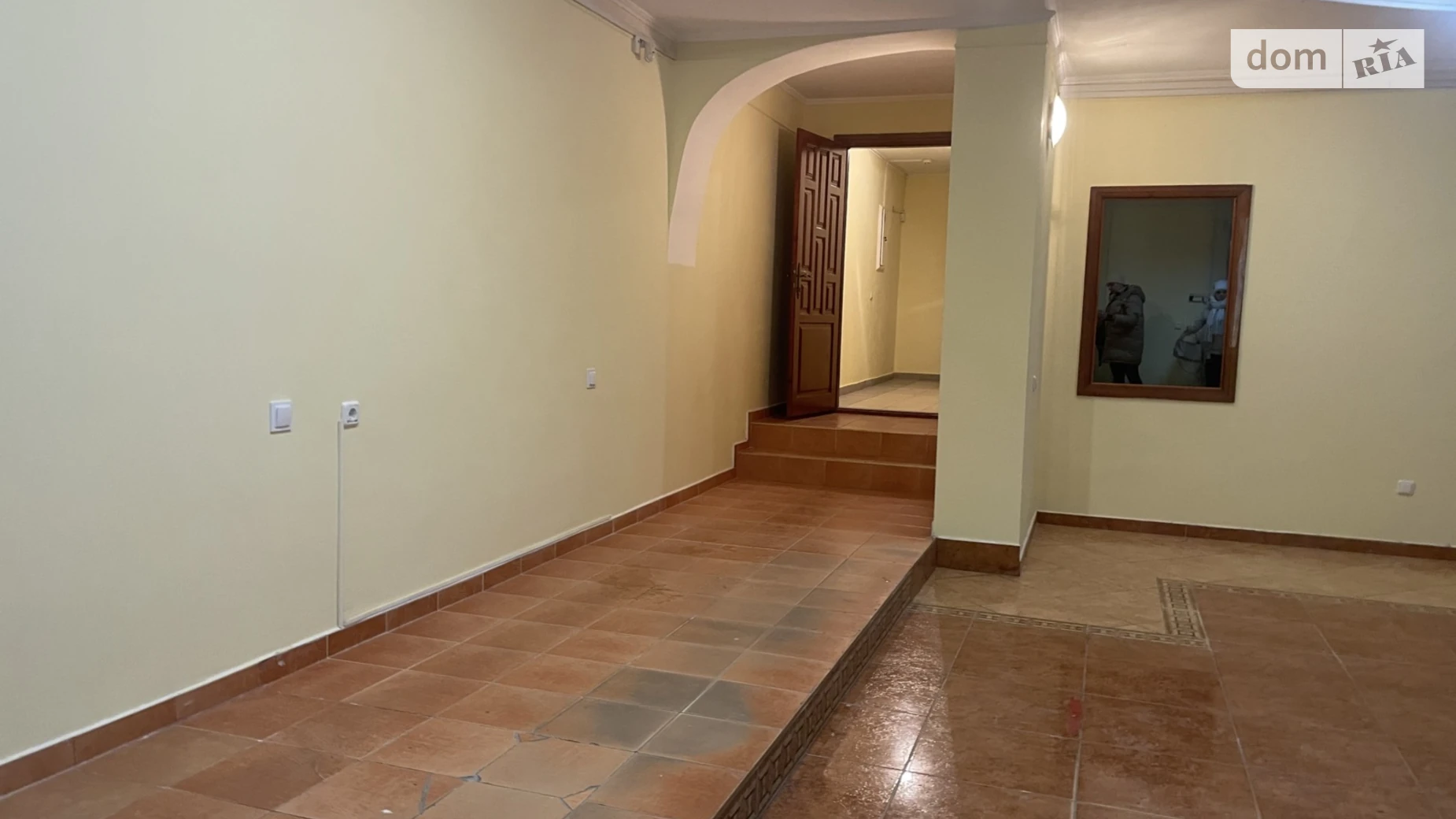 Продається приміщення вільного призначення 167 кв. м в 7-поверховій будівлі, цена: 67000 $ - фото 2