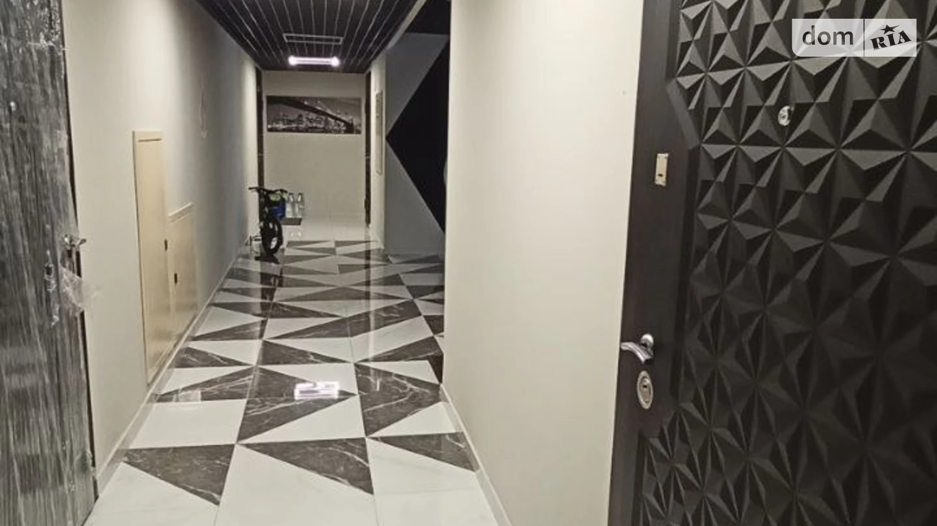 Продается 2-комнатная квартира 57 кв. м в Крыжановка, ул. Марсельская - фото 2