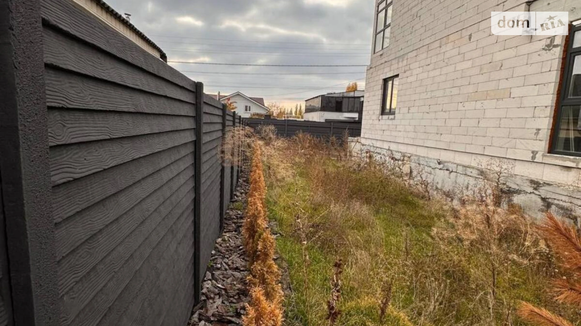 Продается дом на 2 этажа 200 кв. м с подвалом, цена: 95000 $ - фото 5