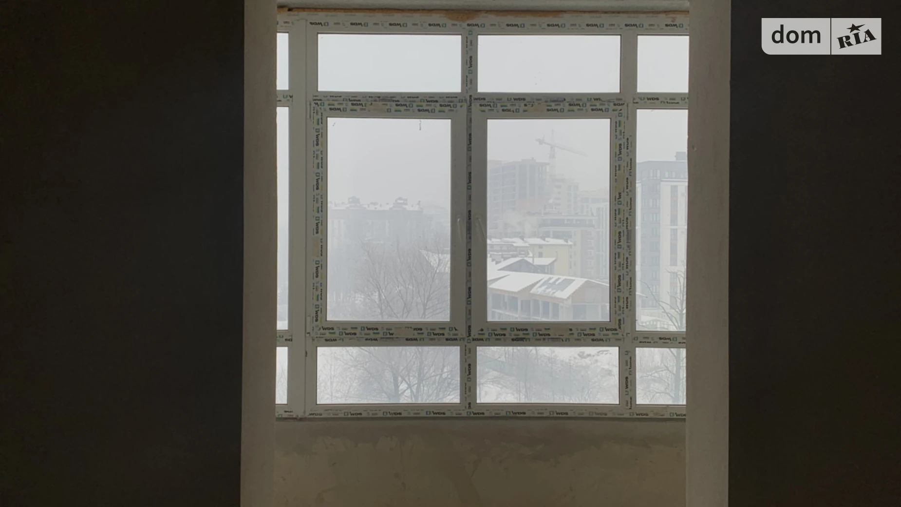 Продается 2-комнатная квартира 70.7 кв. м в Ивано-Франковске, ул. Приозерная - фото 2