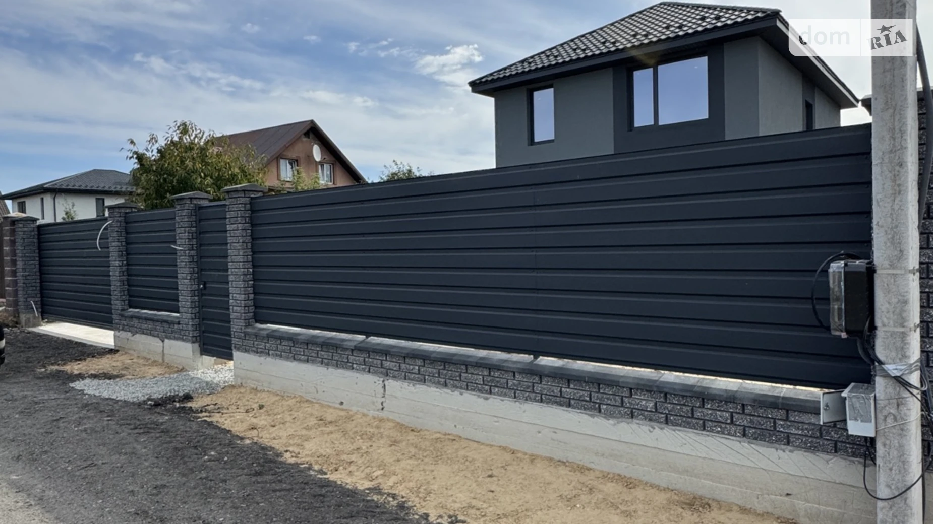 Продается дом на 2 этажа 134 кв. м с подвалом, цена: 125000 $ - фото 3