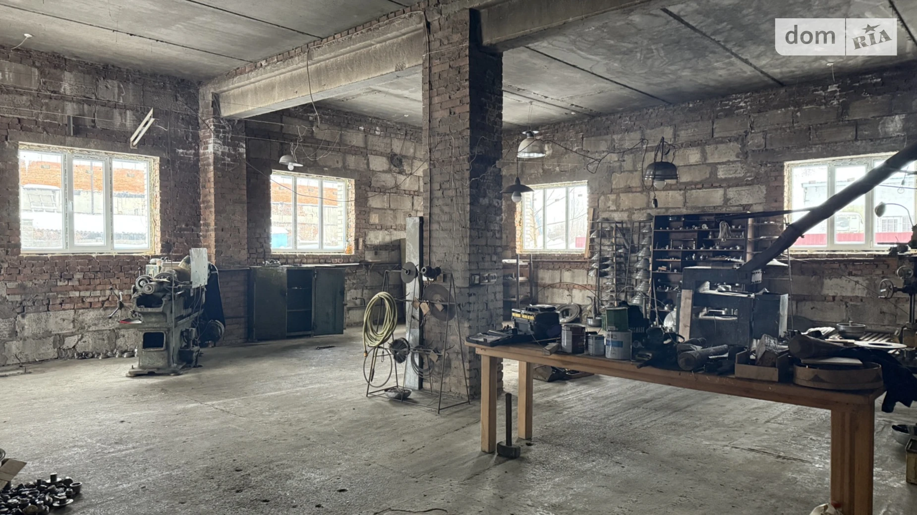 Продается помещения свободного назначения 1063 кв. м в 2-этажном здании, цена: 550000 $ - фото 5