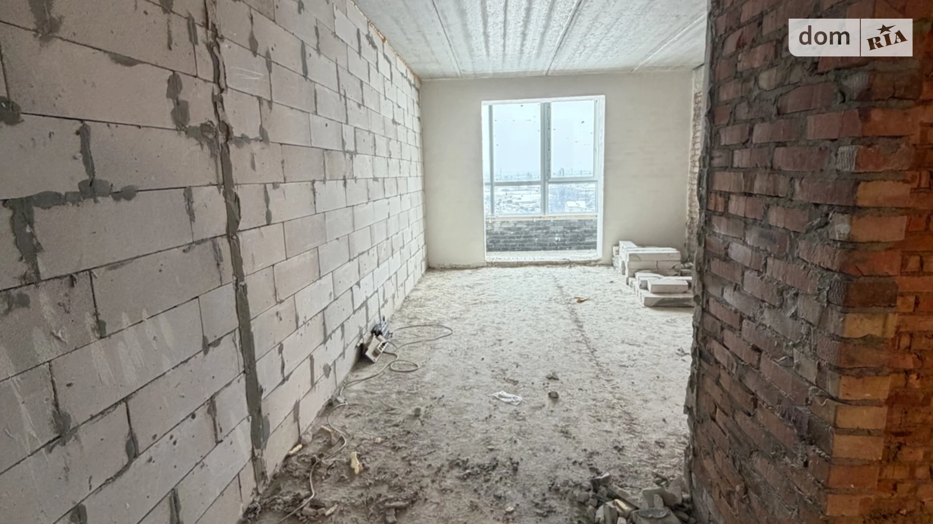 Продается 1-комнатная квартира 35 кв. м в Житомире, ул. Домбровского - фото 2