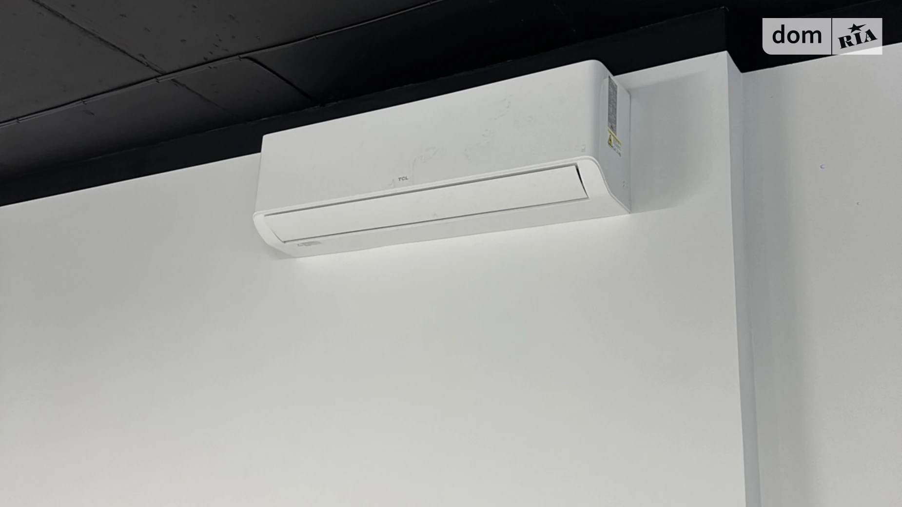 Сдается в аренду офис 76.1 кв. м в бизнес-центре, цена: 26635 грн - фото 2