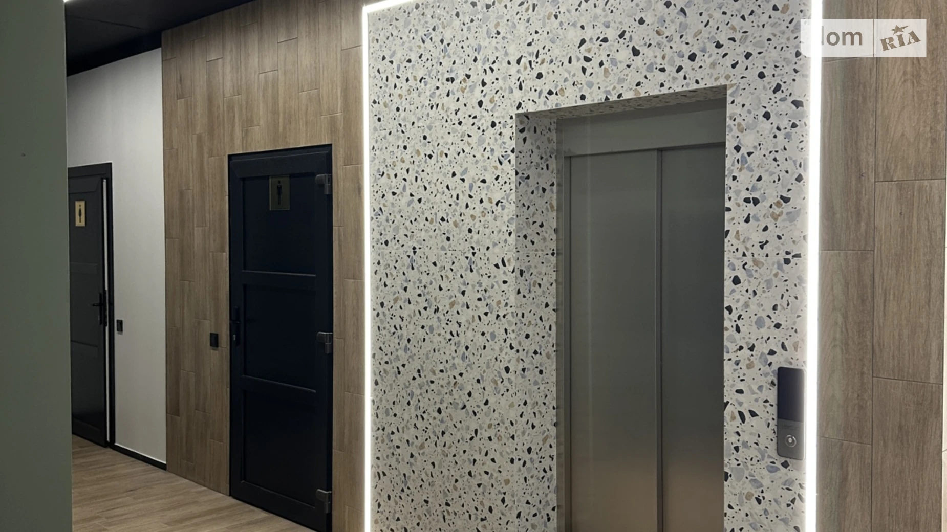 Сдается в аренду офис 43.3 кв. м в бизнес-центре, цена: 15155 грн - фото 5