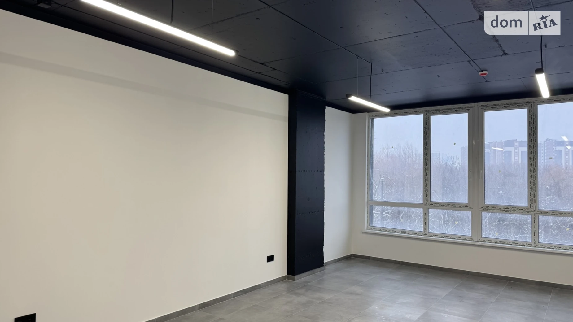 Сдается в аренду офис 43.3 кв. м в бизнес-центре, цена: 15155 грн - фото 3