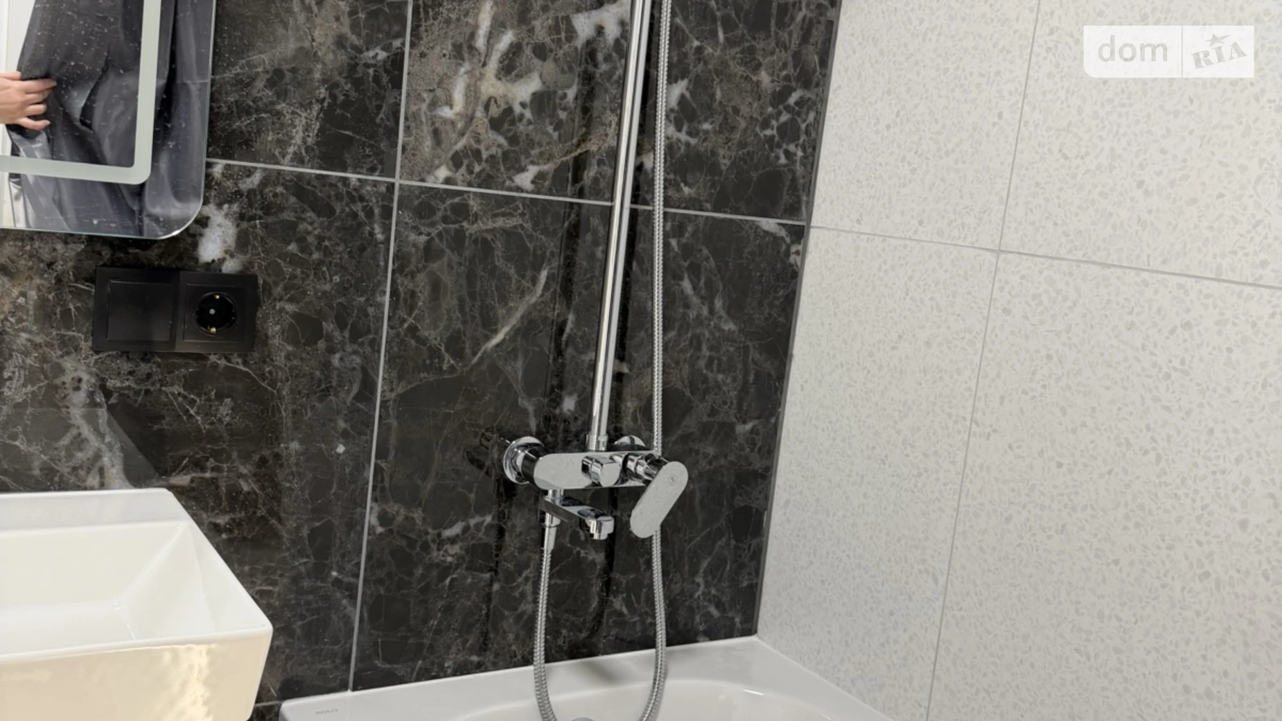 1-комнатная квартира 46 кв. м в Тернополе, ул. Черновецкая, 71 - фото 5