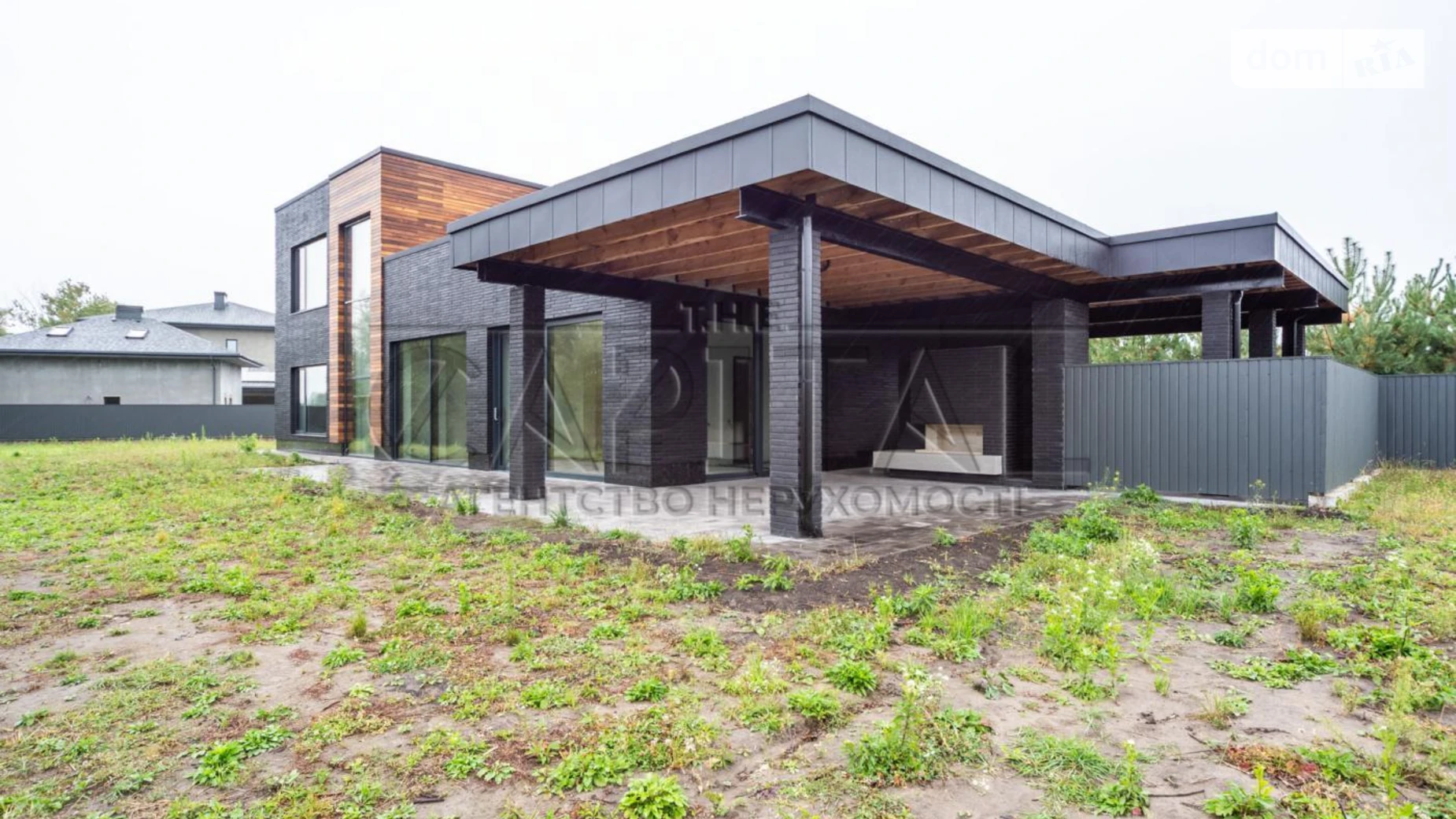 Продается дом на 2 этажа 212 кв. м с бассейном, цена: 318000 $ - фото 3