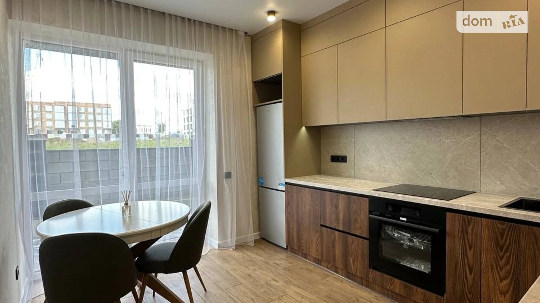 Продается 1-комнатная квартира 33.5 кв. м в Ровно, мас. Чаривный - фото 2