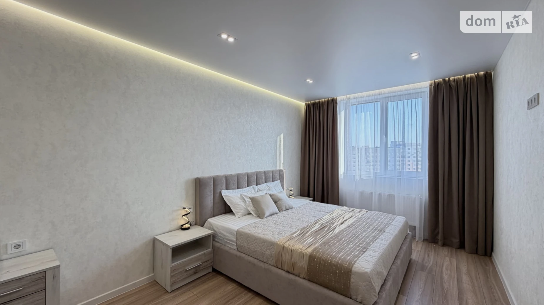 Продается 2-комнатная квартира 63 кв. м в Виннице, ул. Келецкая - фото 2