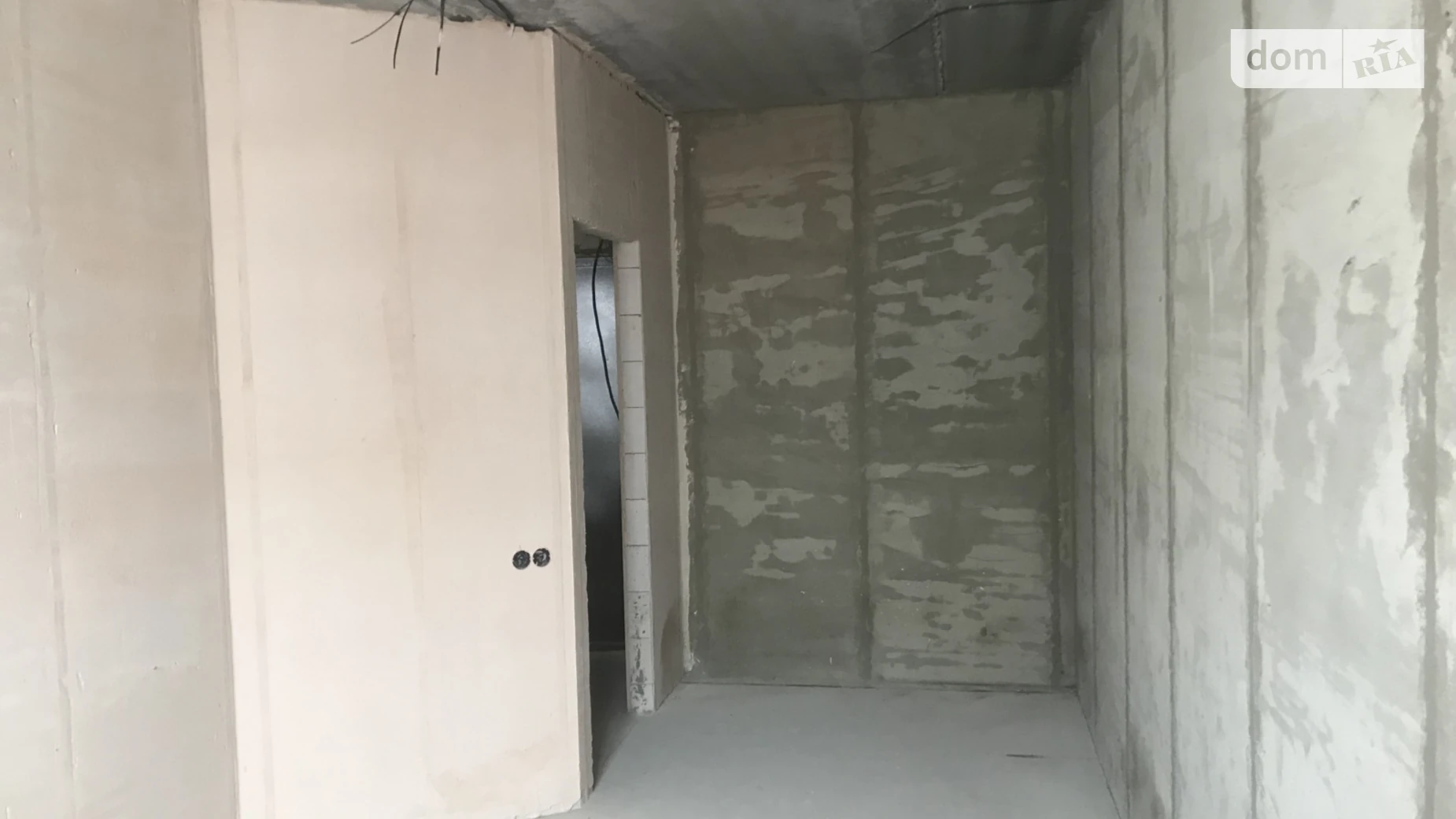 Продается 1-комнатная квартира 33 кв. м в Харькове, ул. Академика Барабашова, 10Б - фото 2