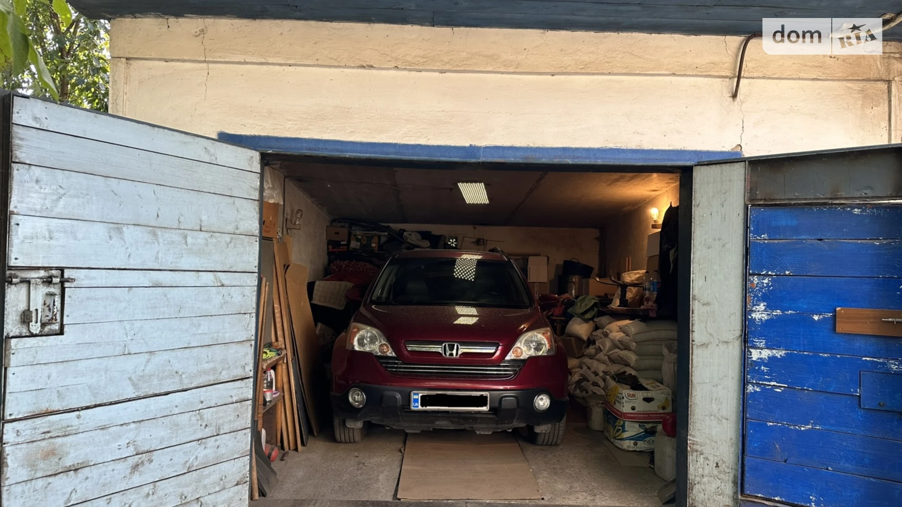 Продается отдельно стоящий гараж универсальный на 20.8 кв. м, цена: 9000 $ - фото 3